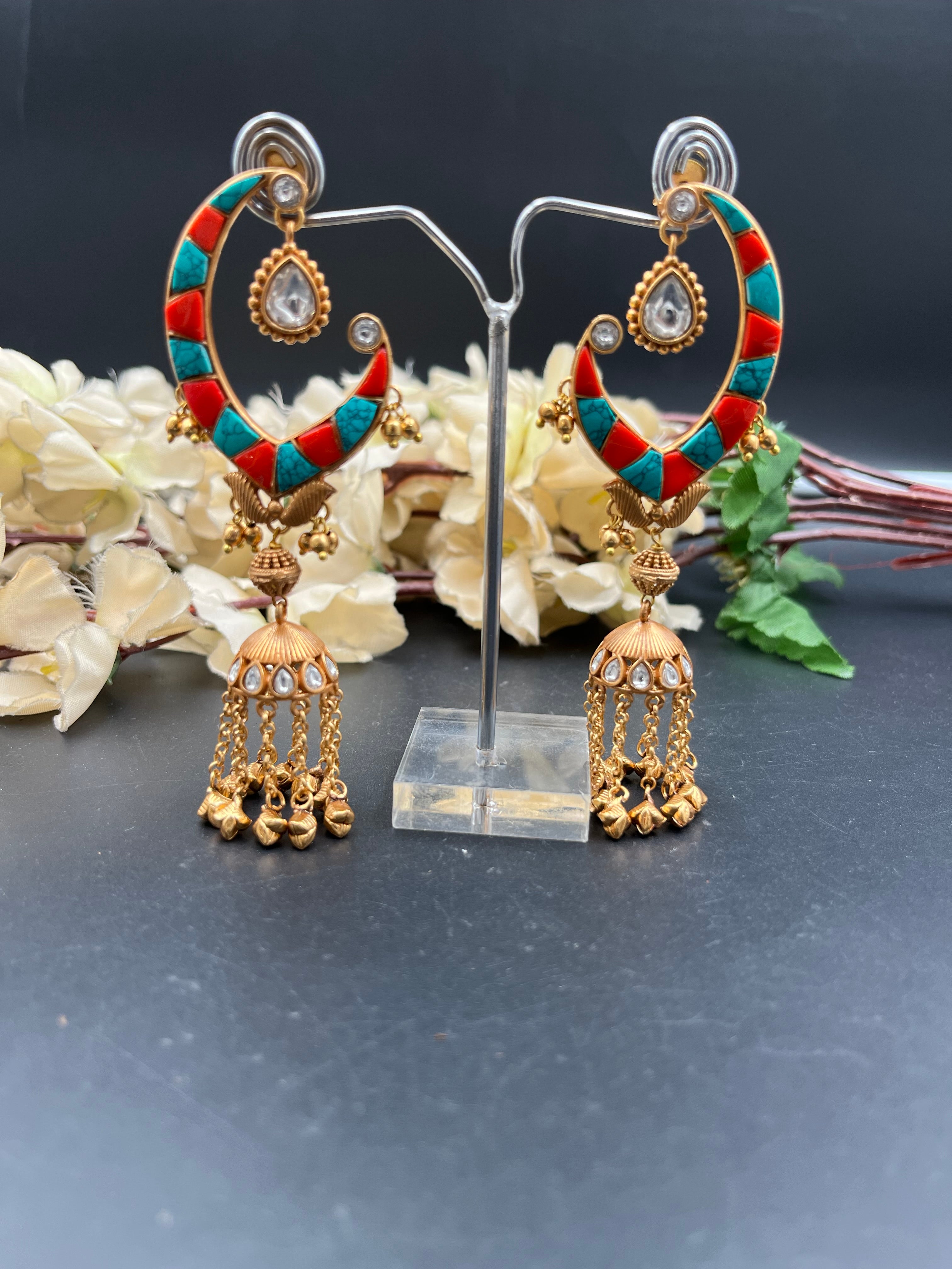 SALONI EARRING