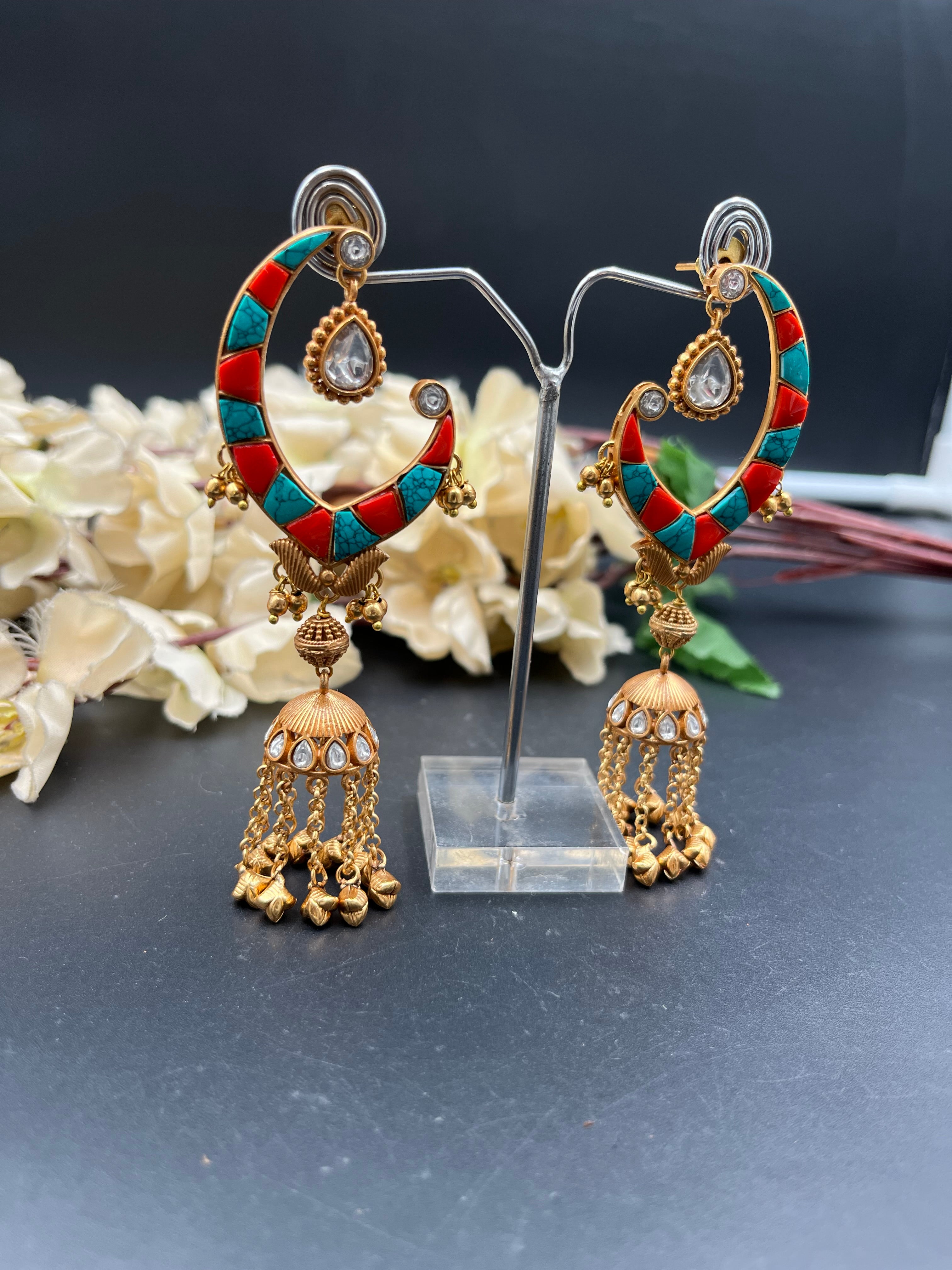 SALONI EARRING