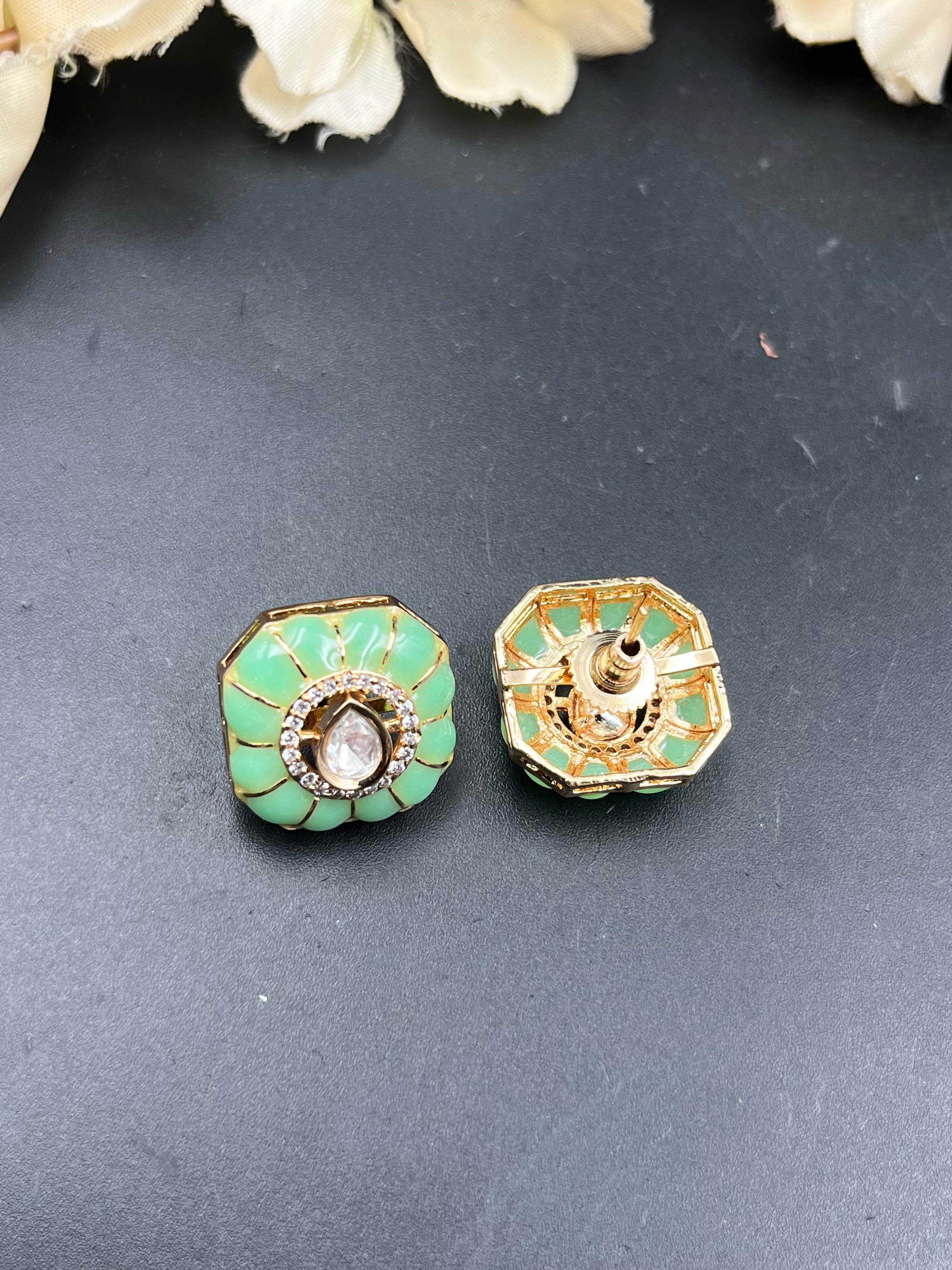 RADWA EARRING