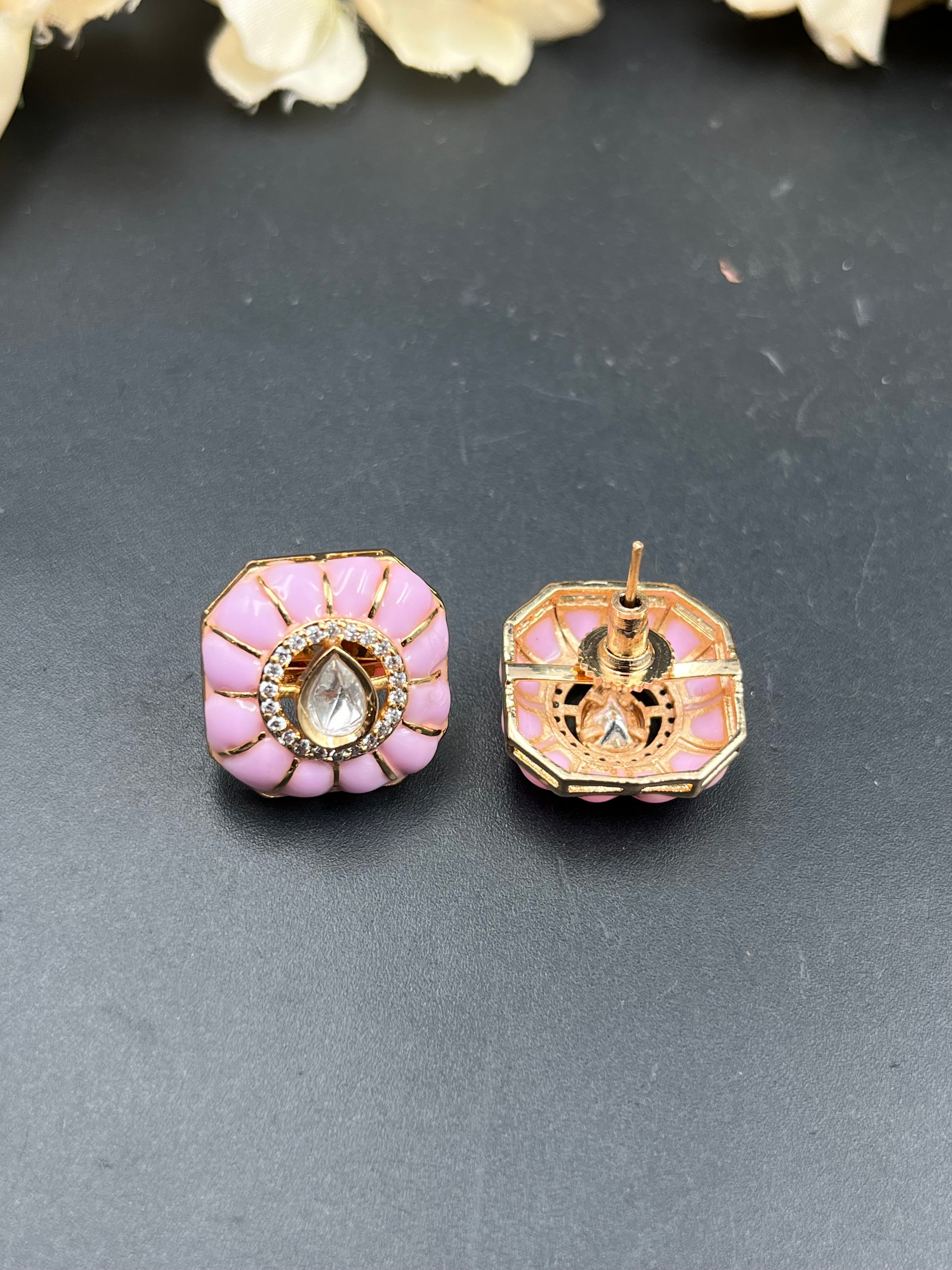 RADWA EARRING