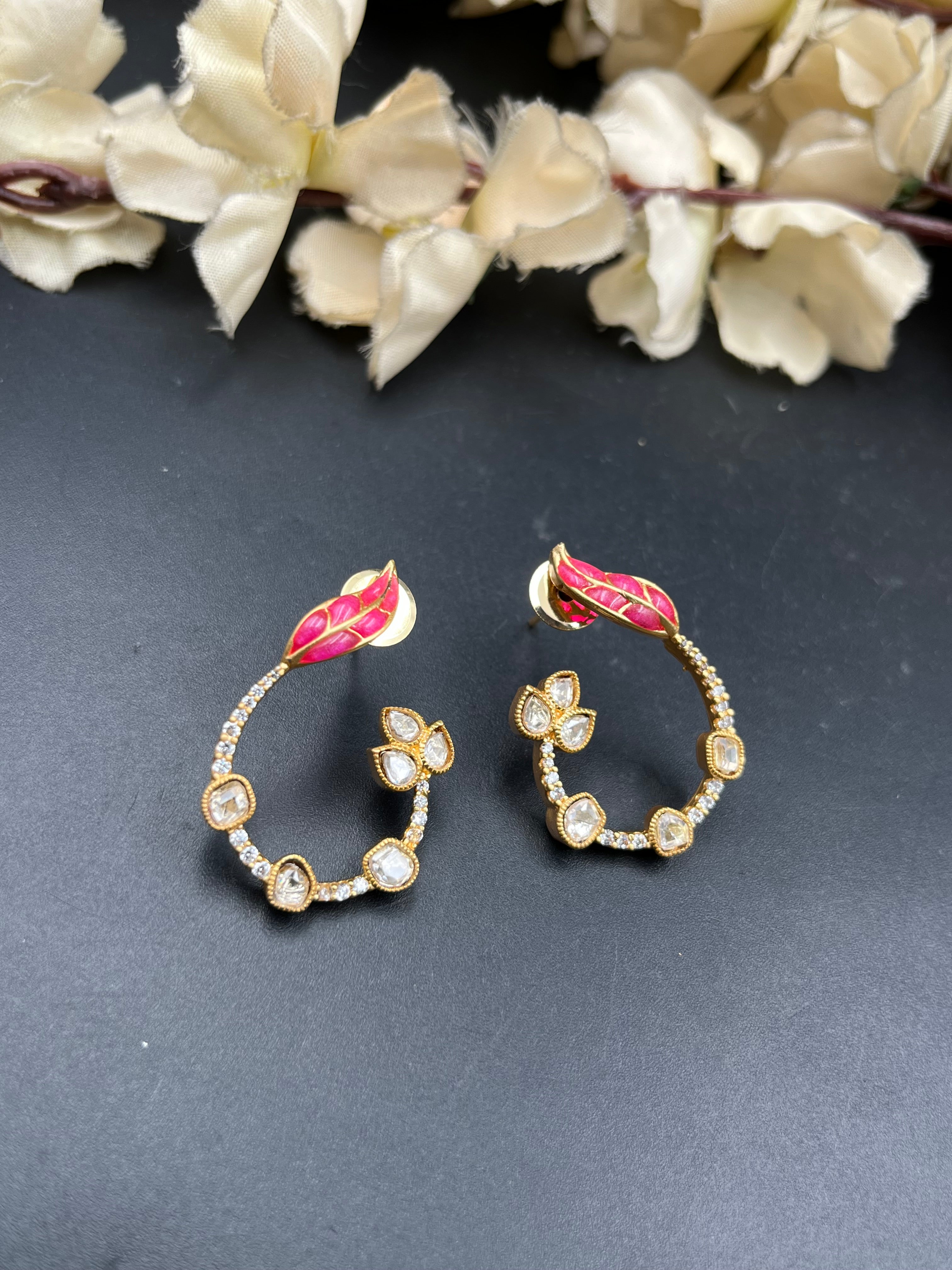 GUNJAN EARRING