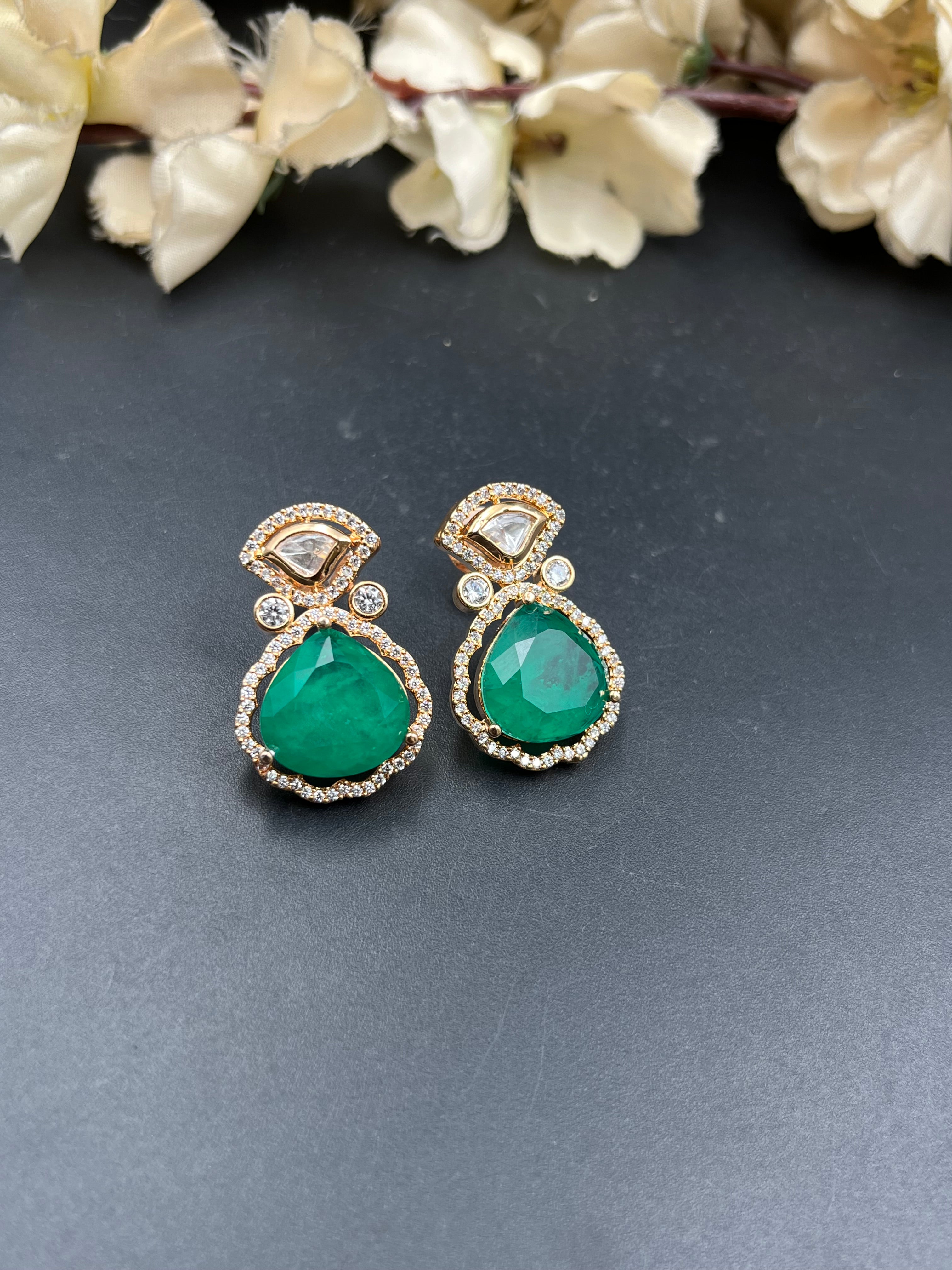 NISHU EARRING