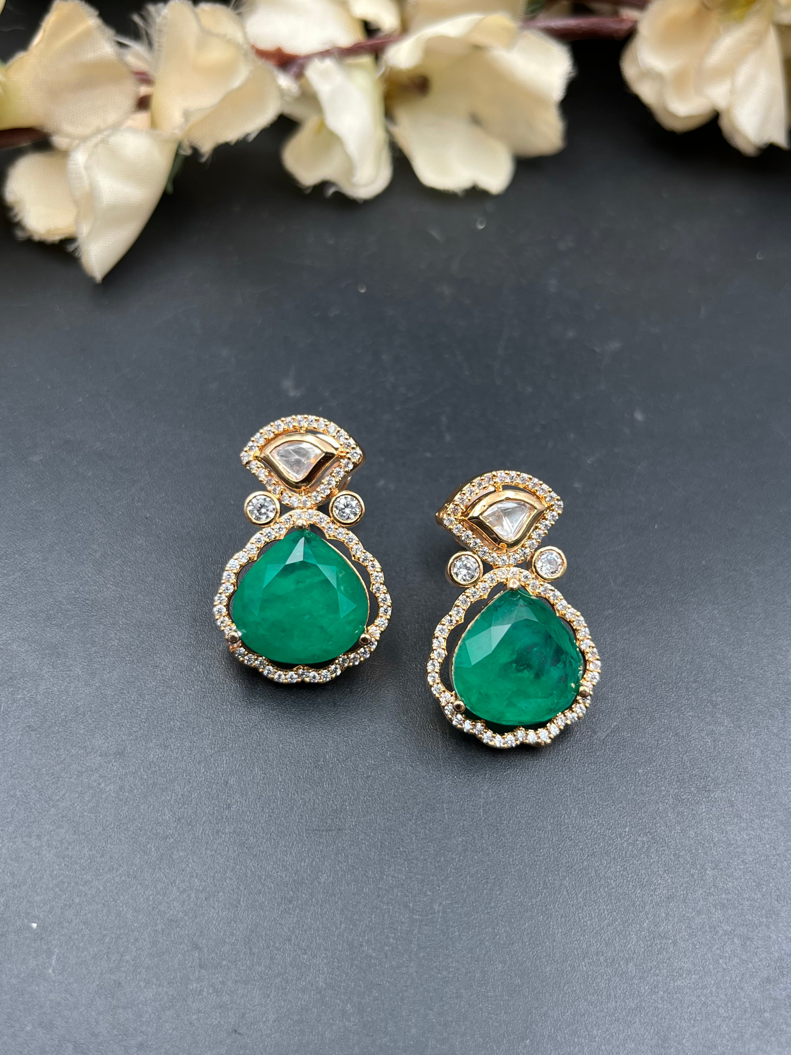 NISHU EARRING