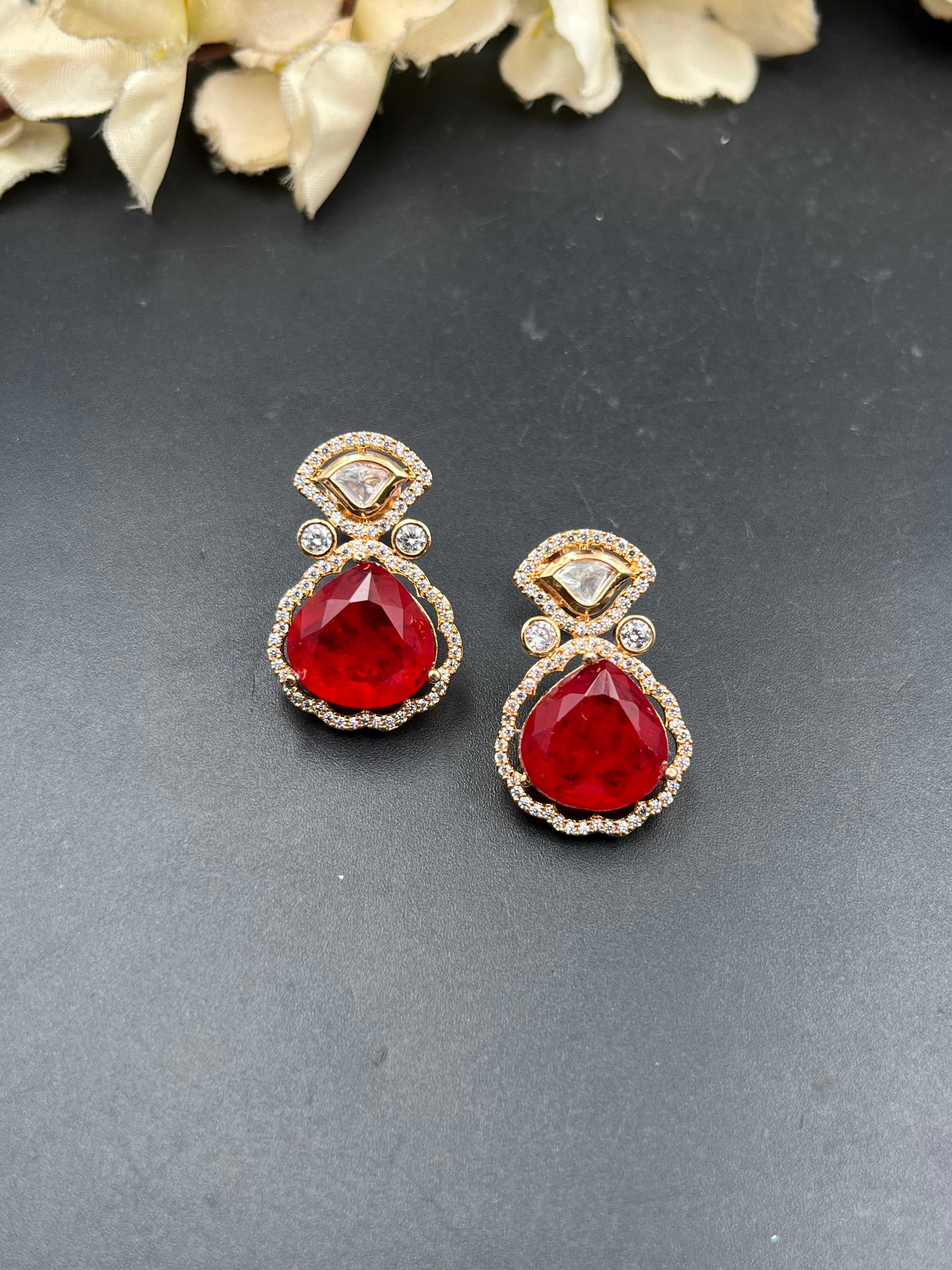 NISHU EARRING