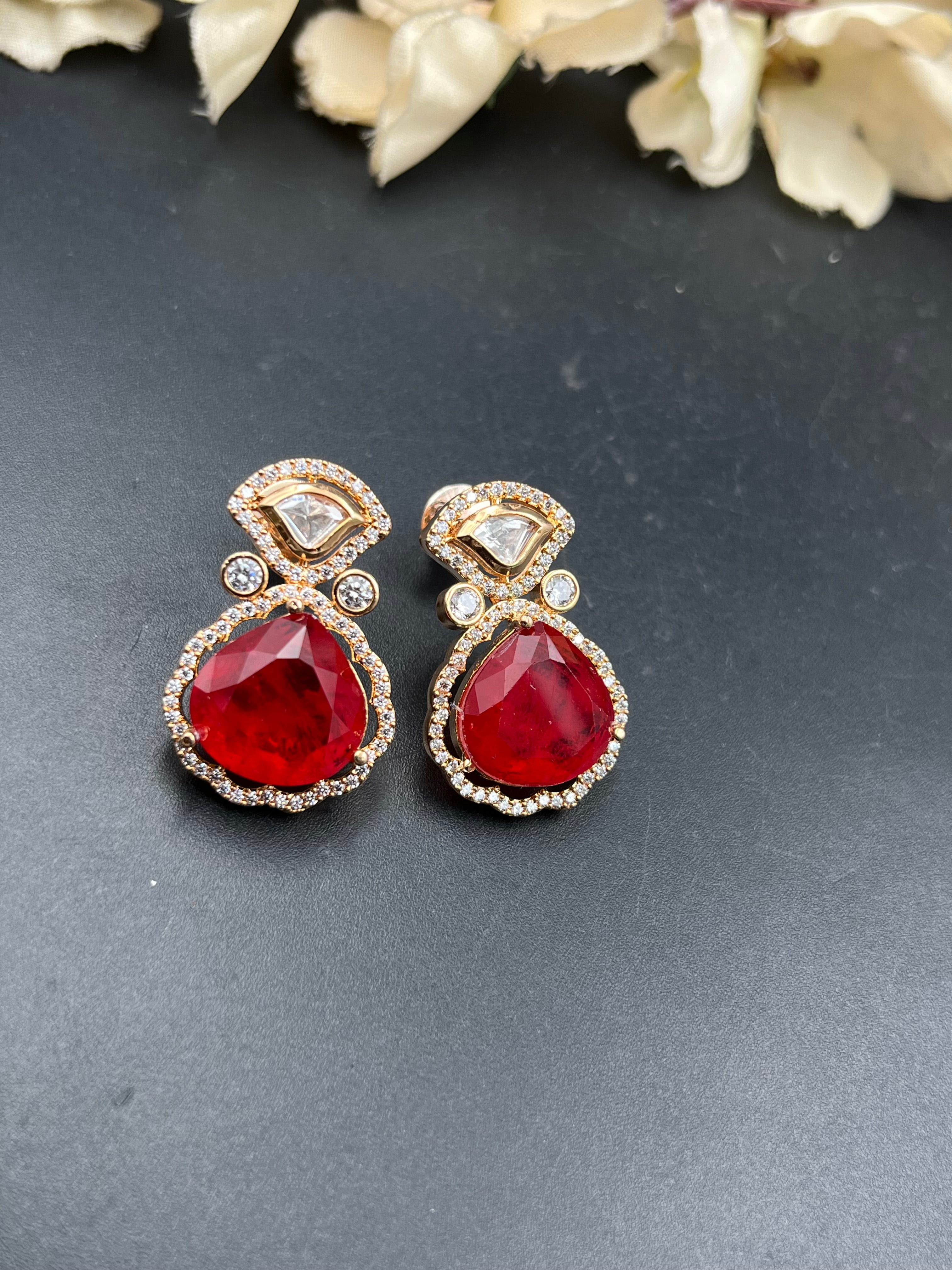 NISHU EARRING