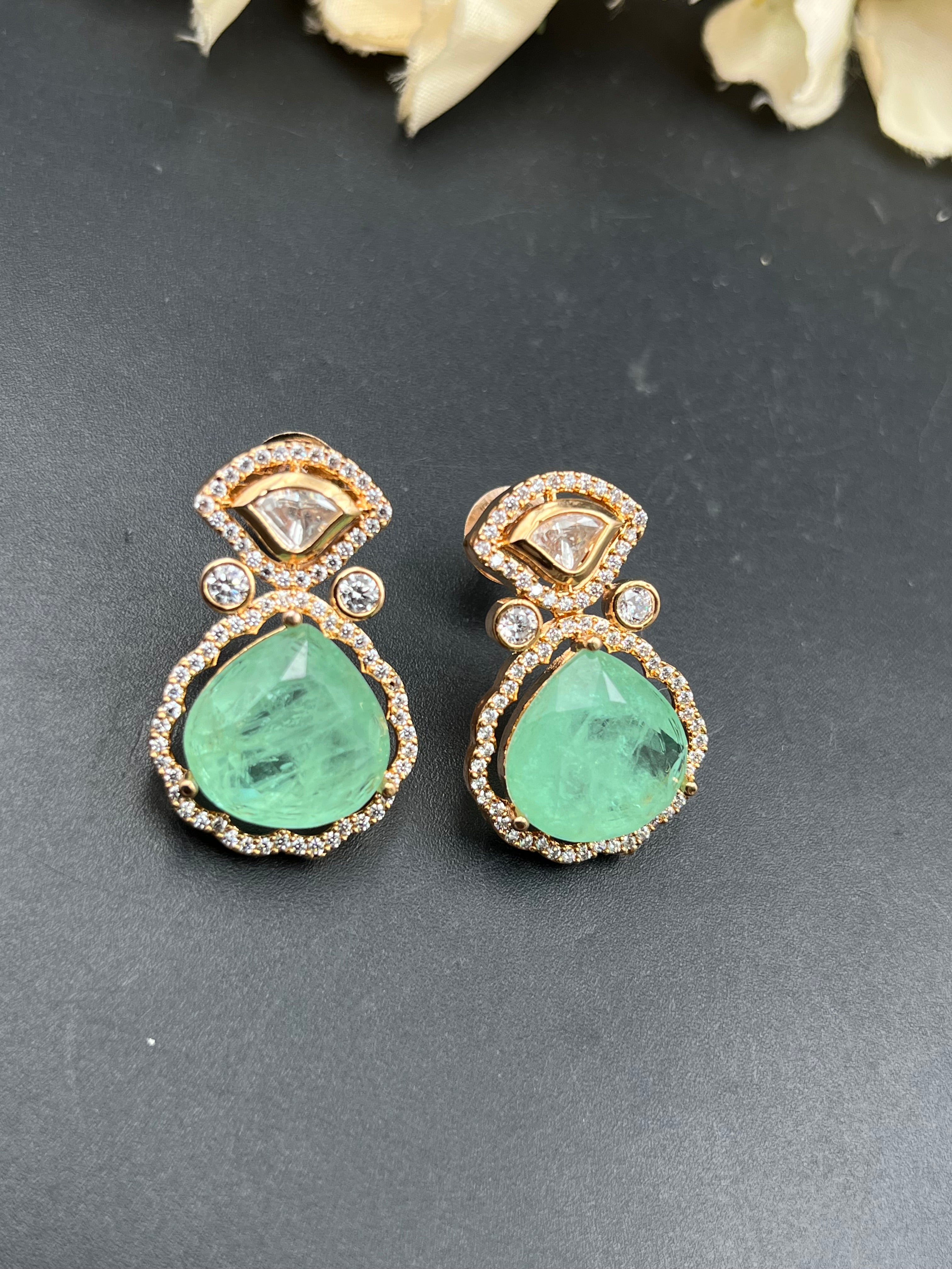 NISHU EARRING