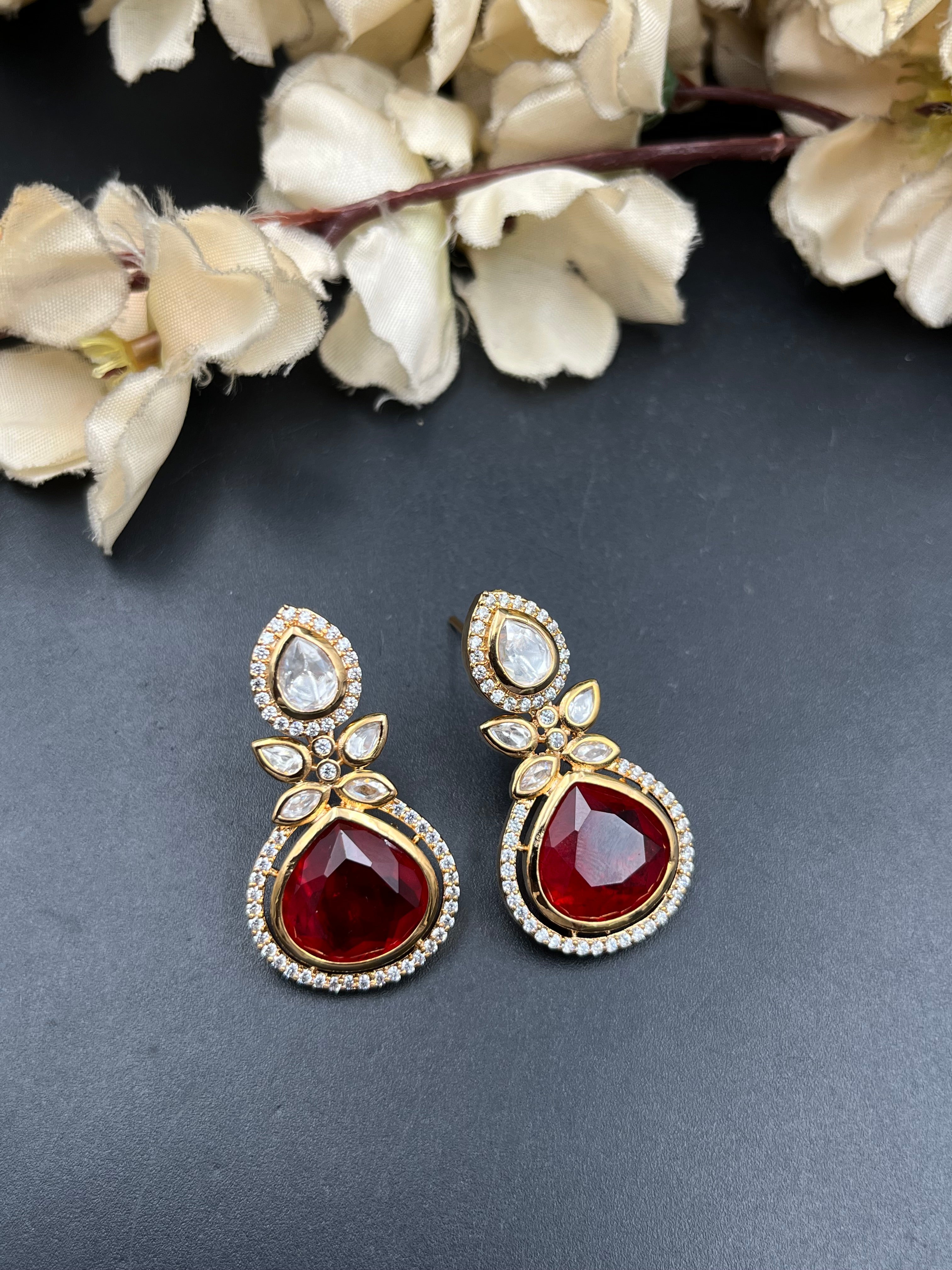 DIKSHU EARRING
