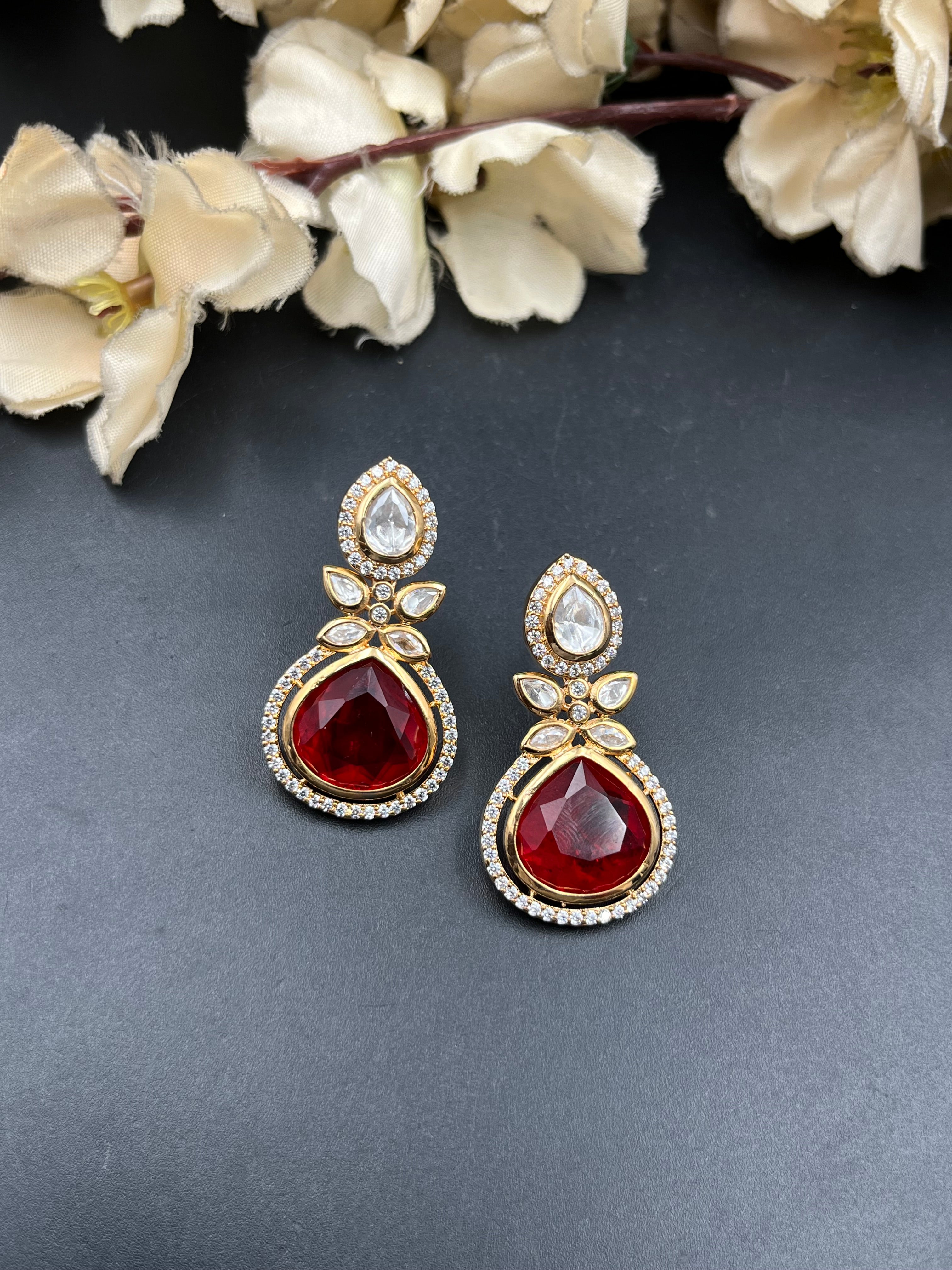 DIKSHU EARRING