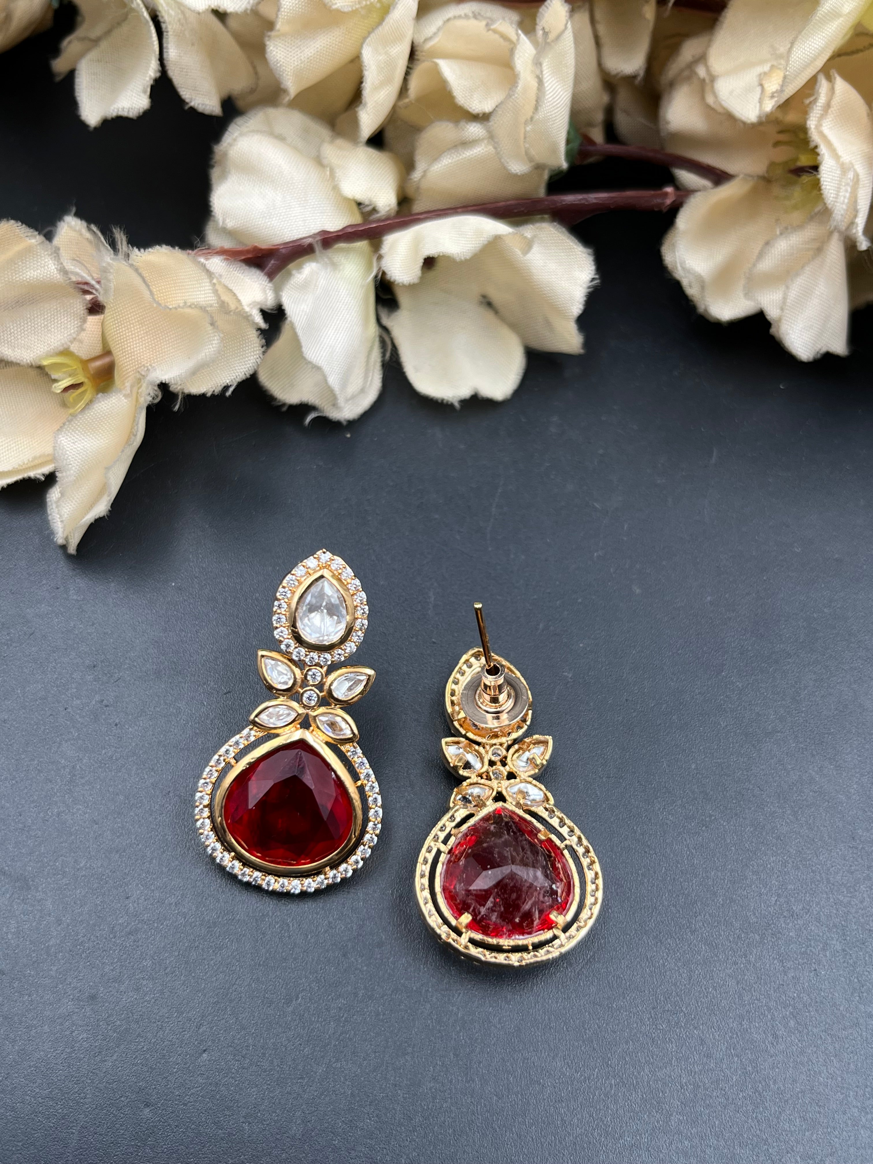 DIKSHU EARRING