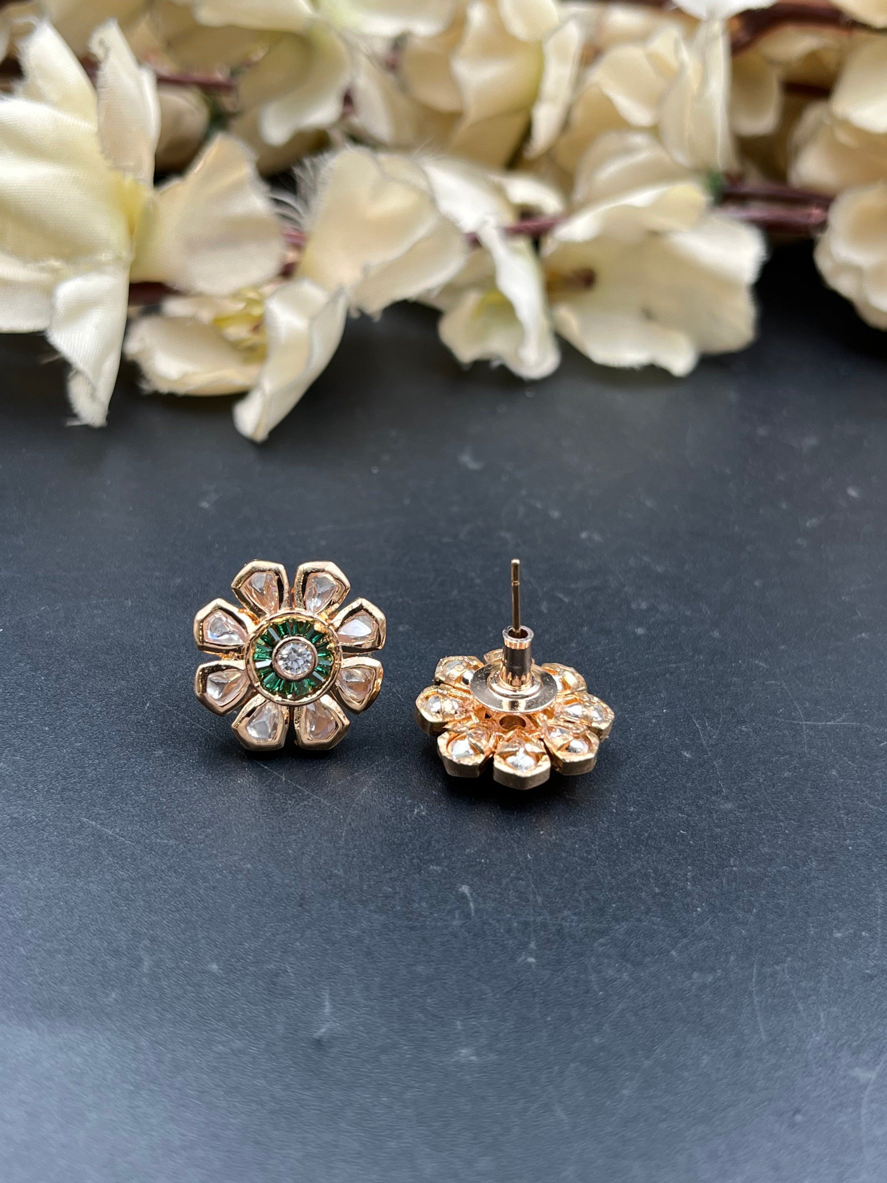 NISHU EARRING