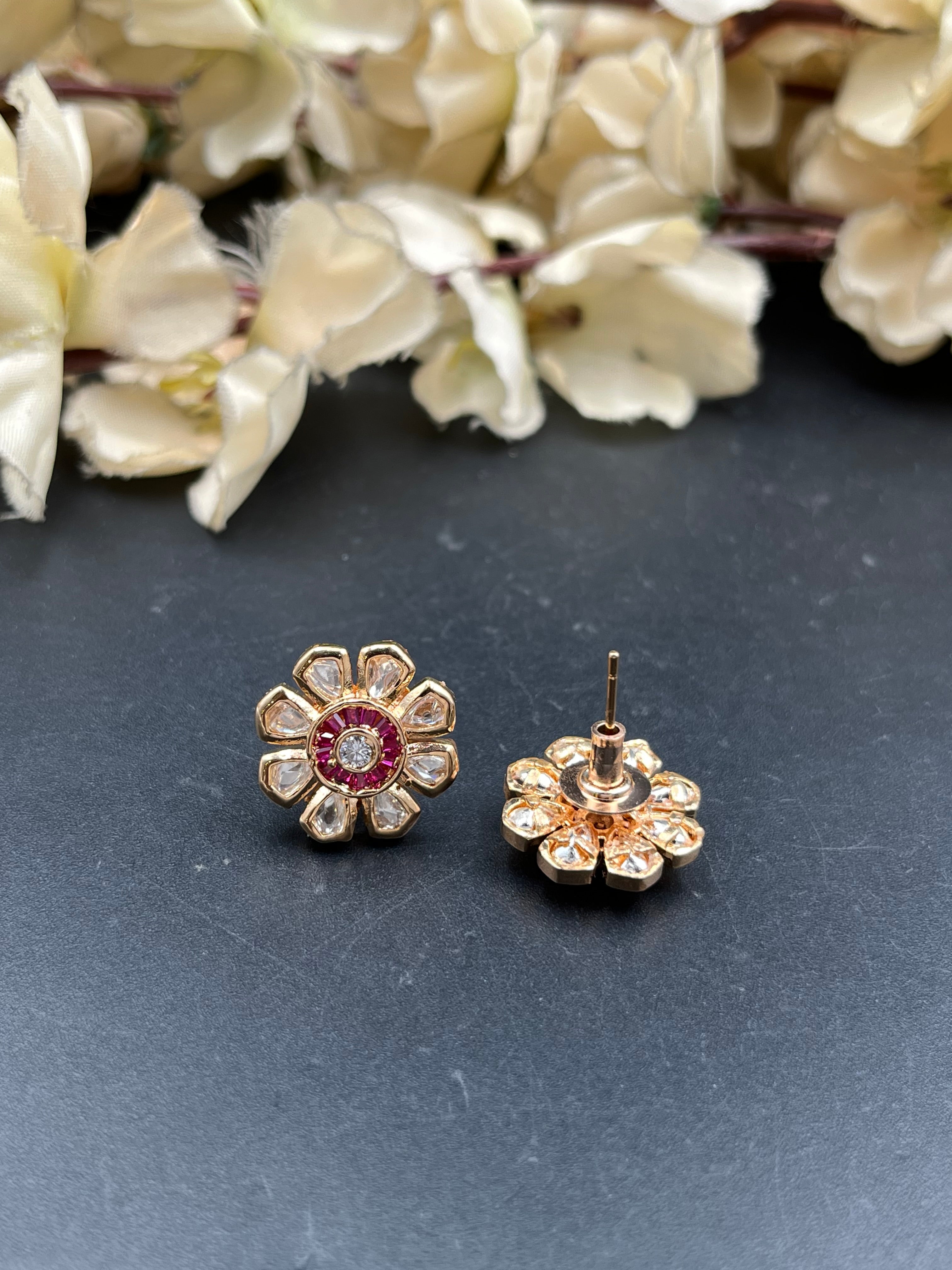 NISHU EARRING