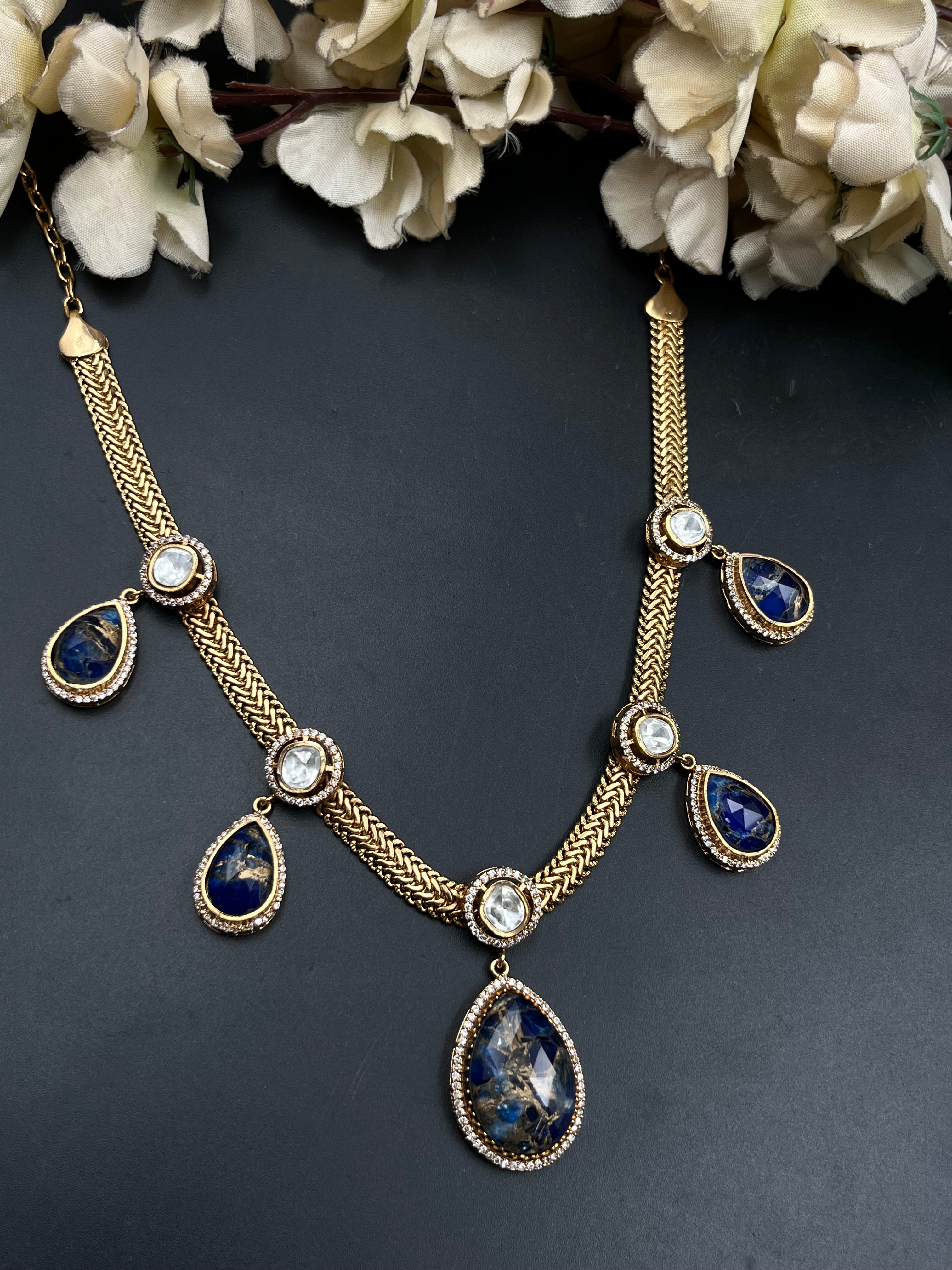 Pinku Necklace