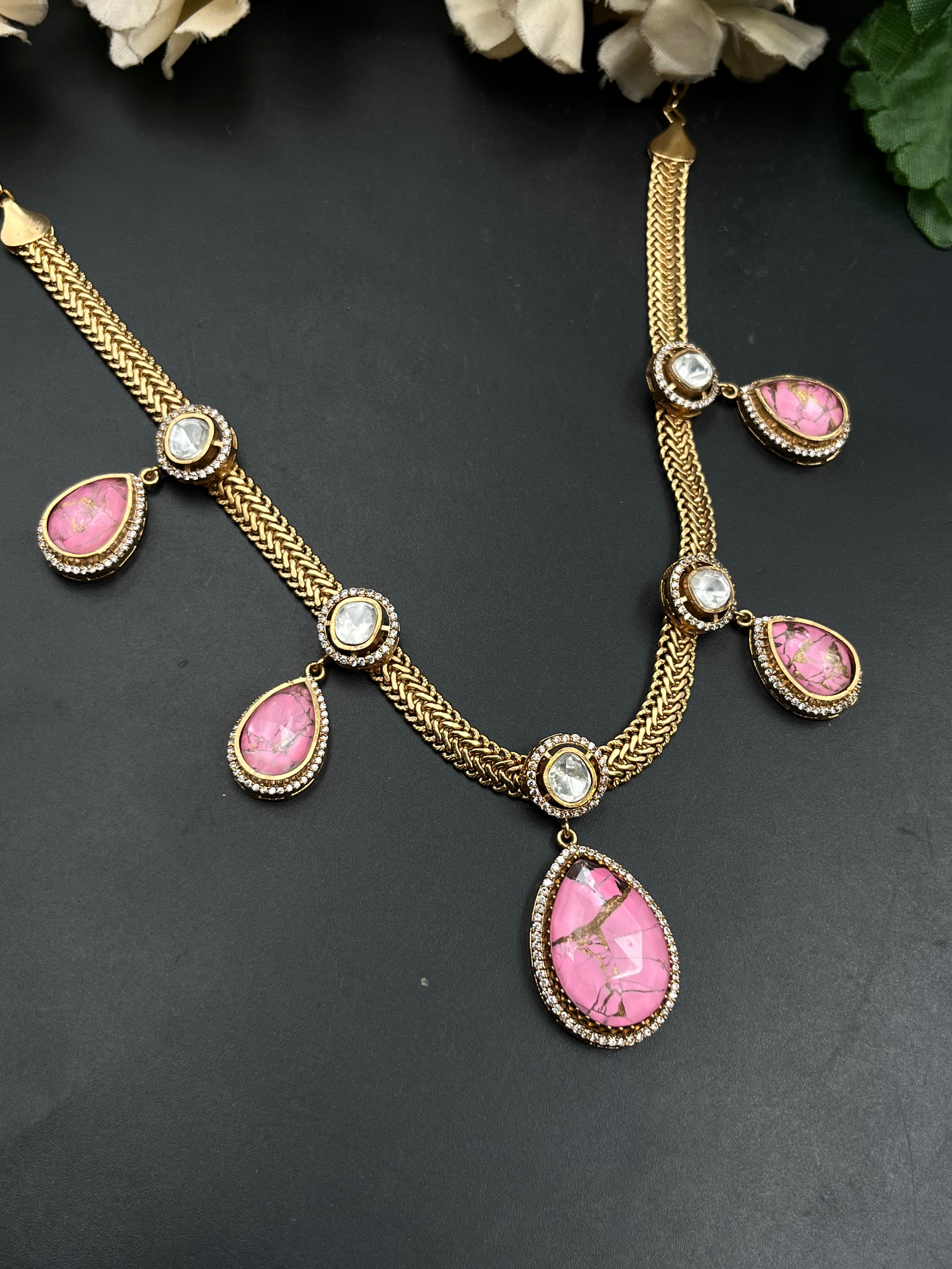Pinku Necklace