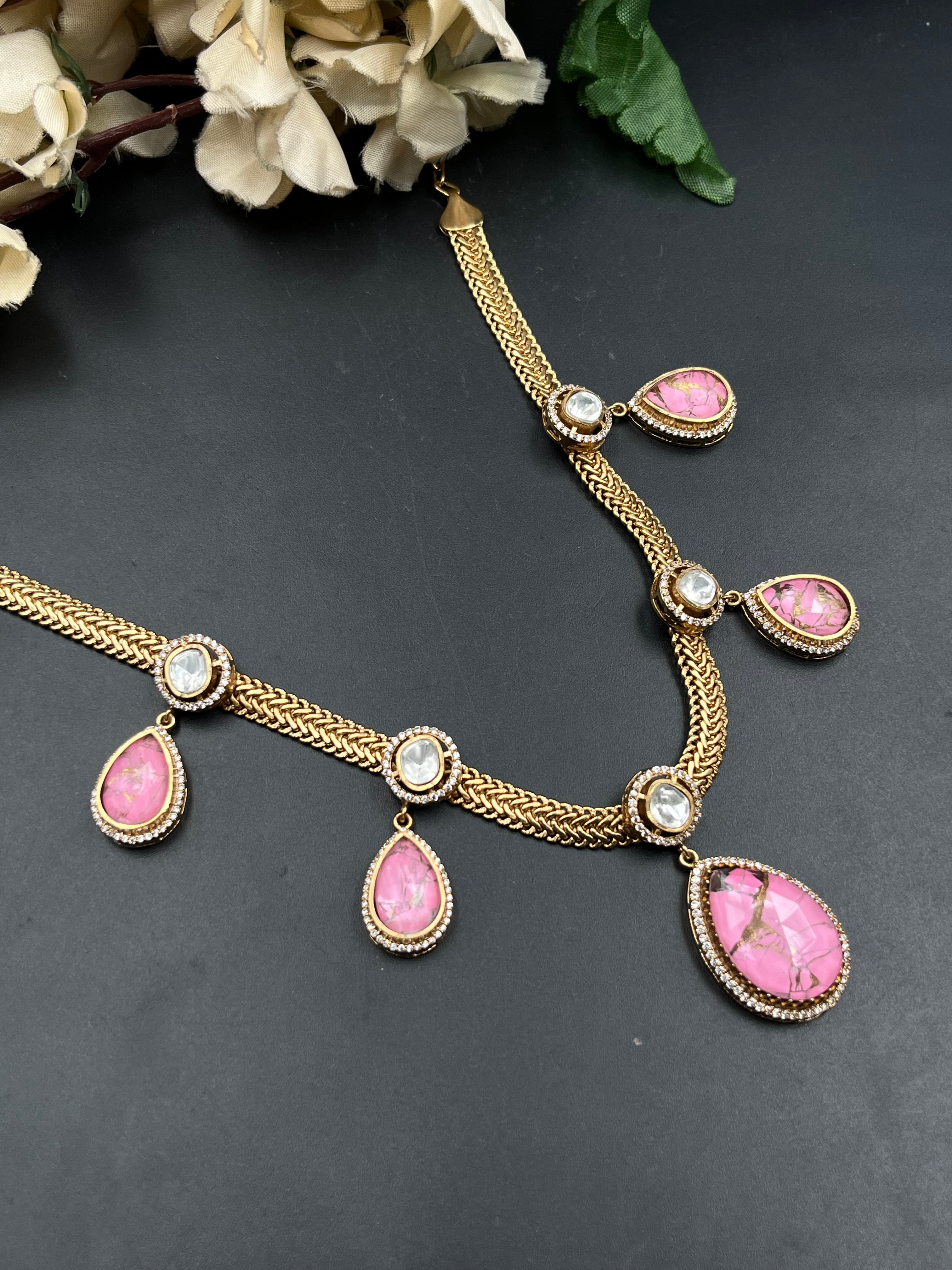 Pinku Necklace