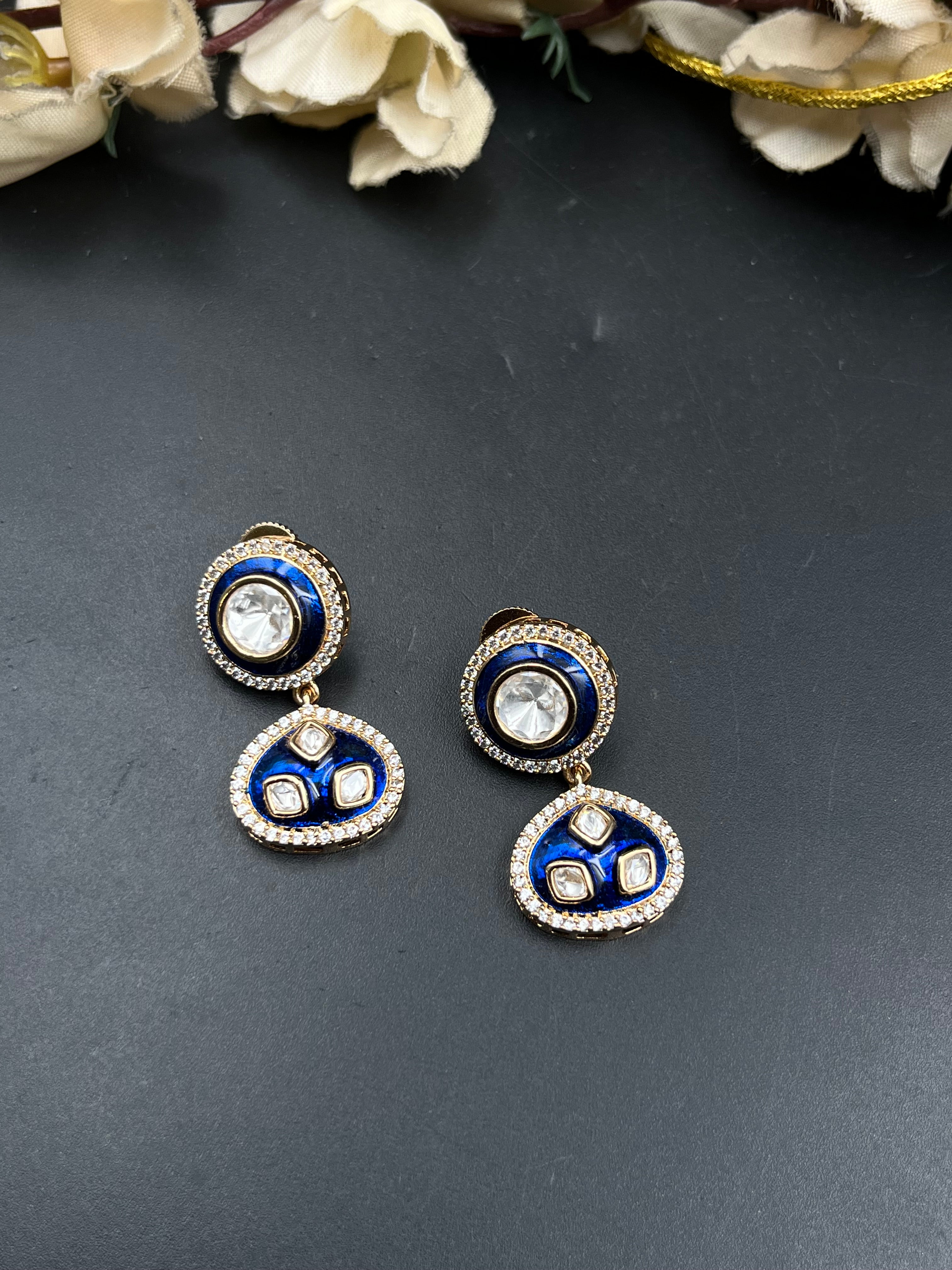 SILU NECKLACE