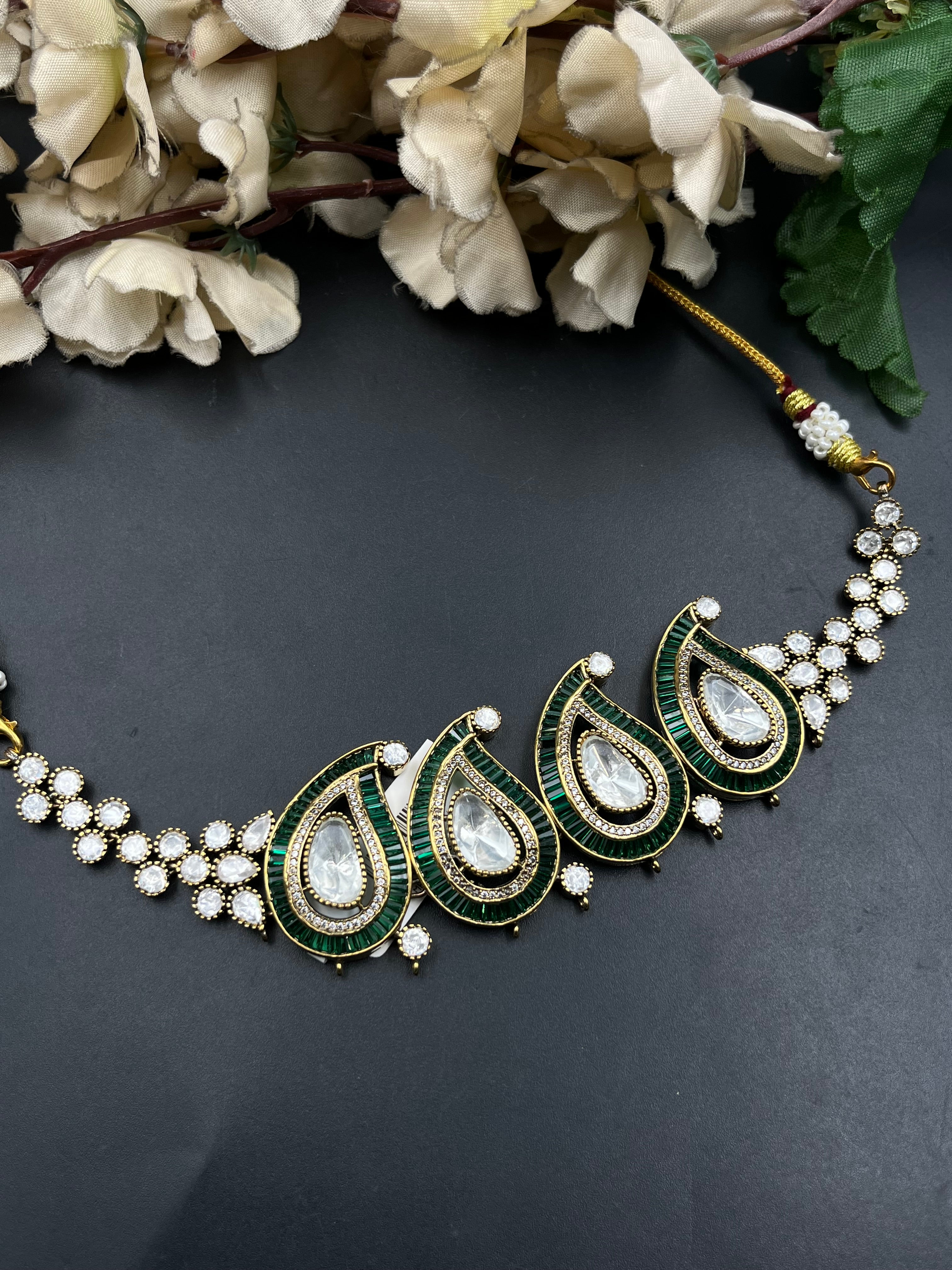 Lakshita Necklace