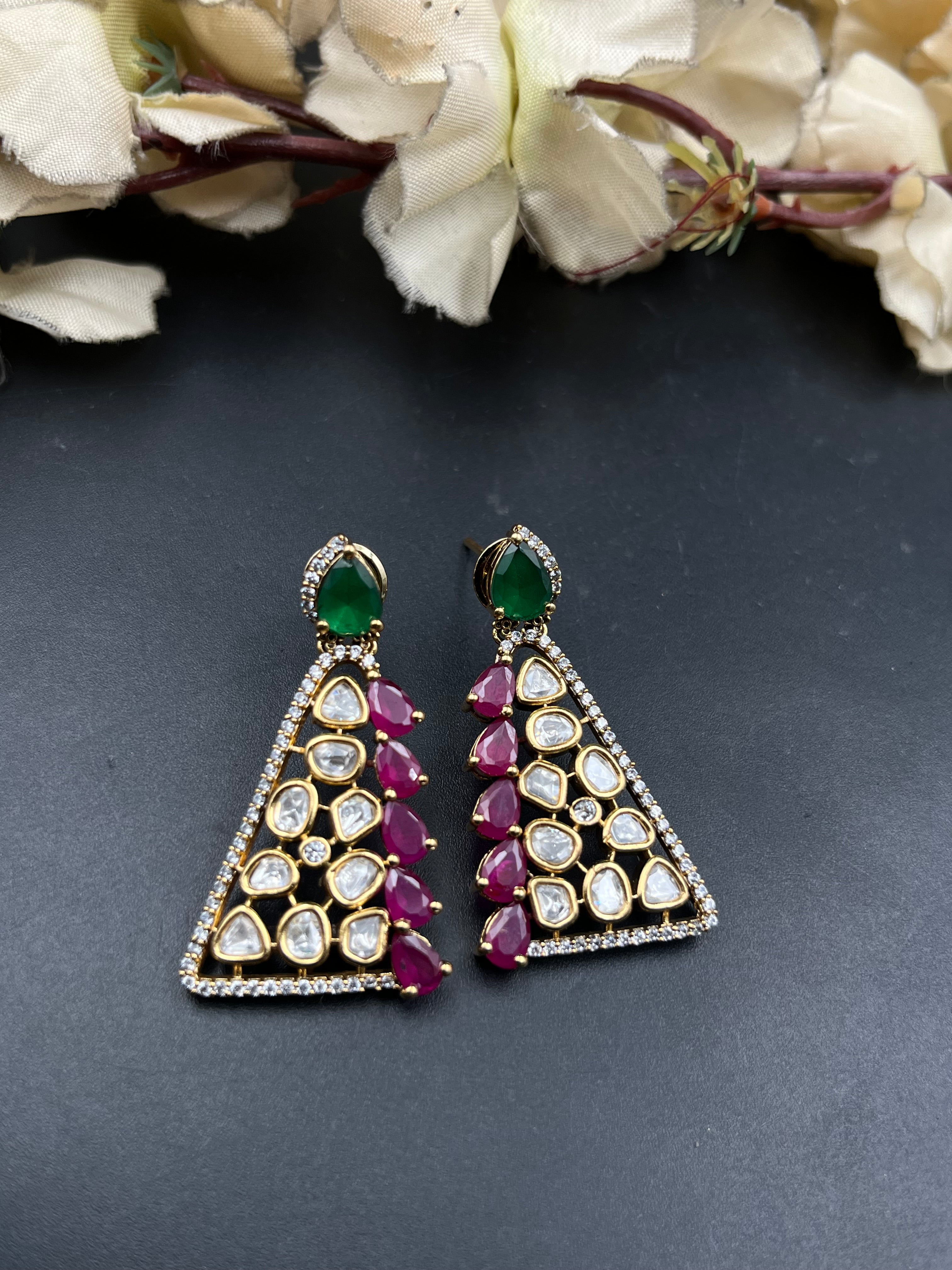 TRIPTI EARRING