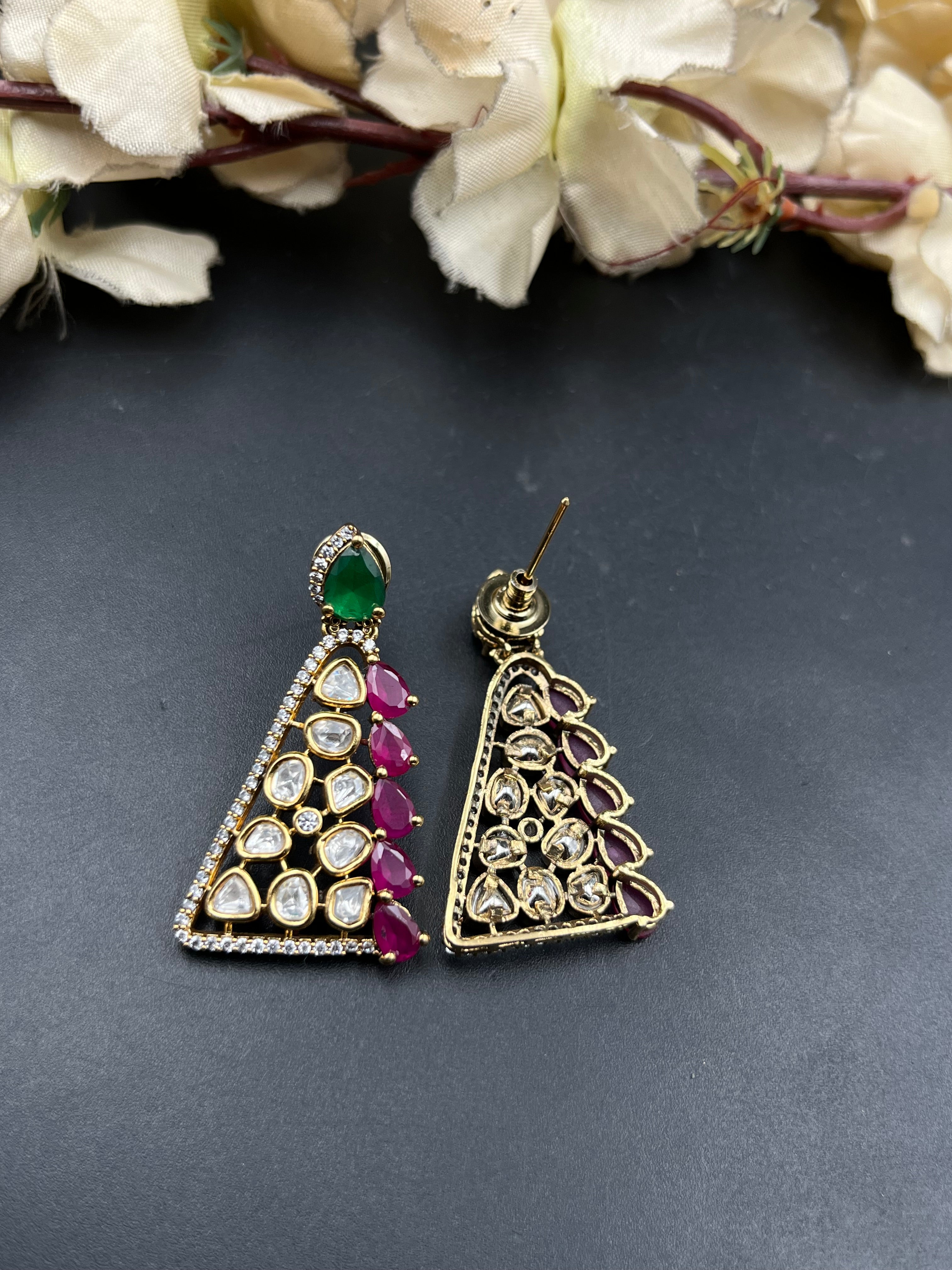TRIPTI EARRING