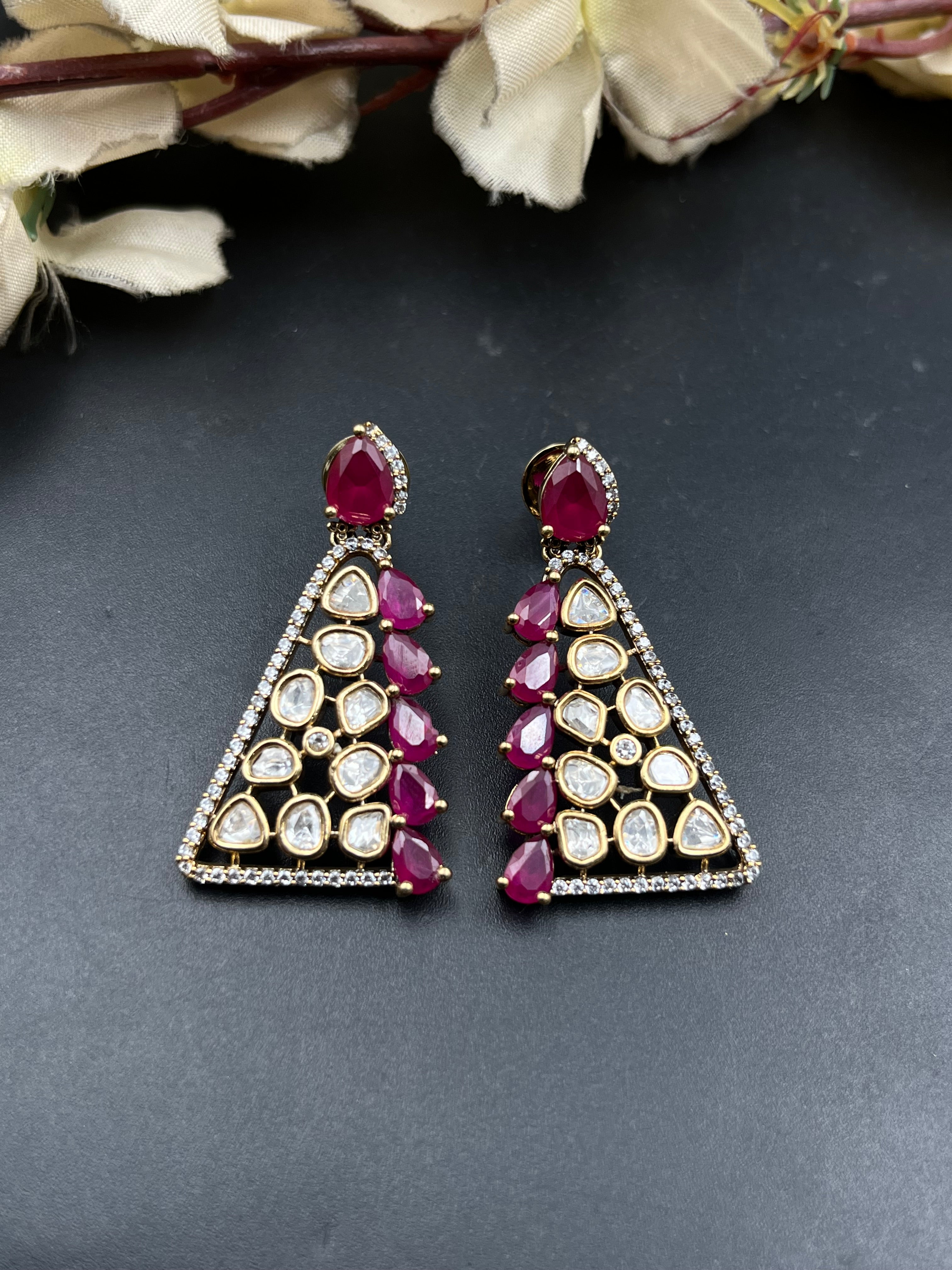 TRIPTI EARRING