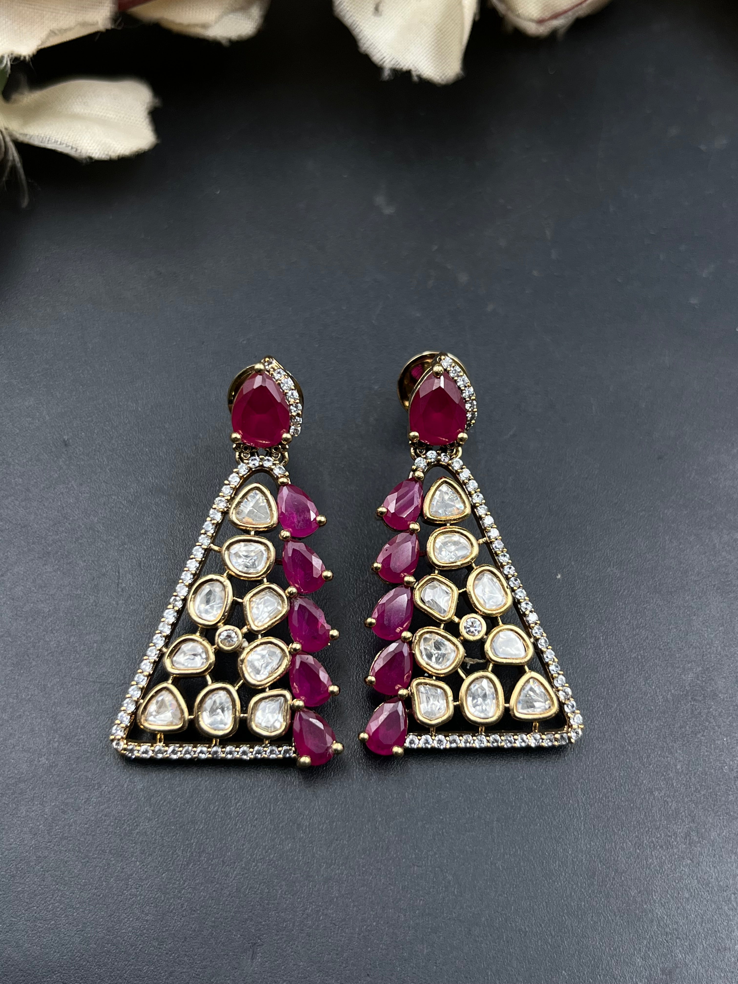 TRIPTI EARRING
