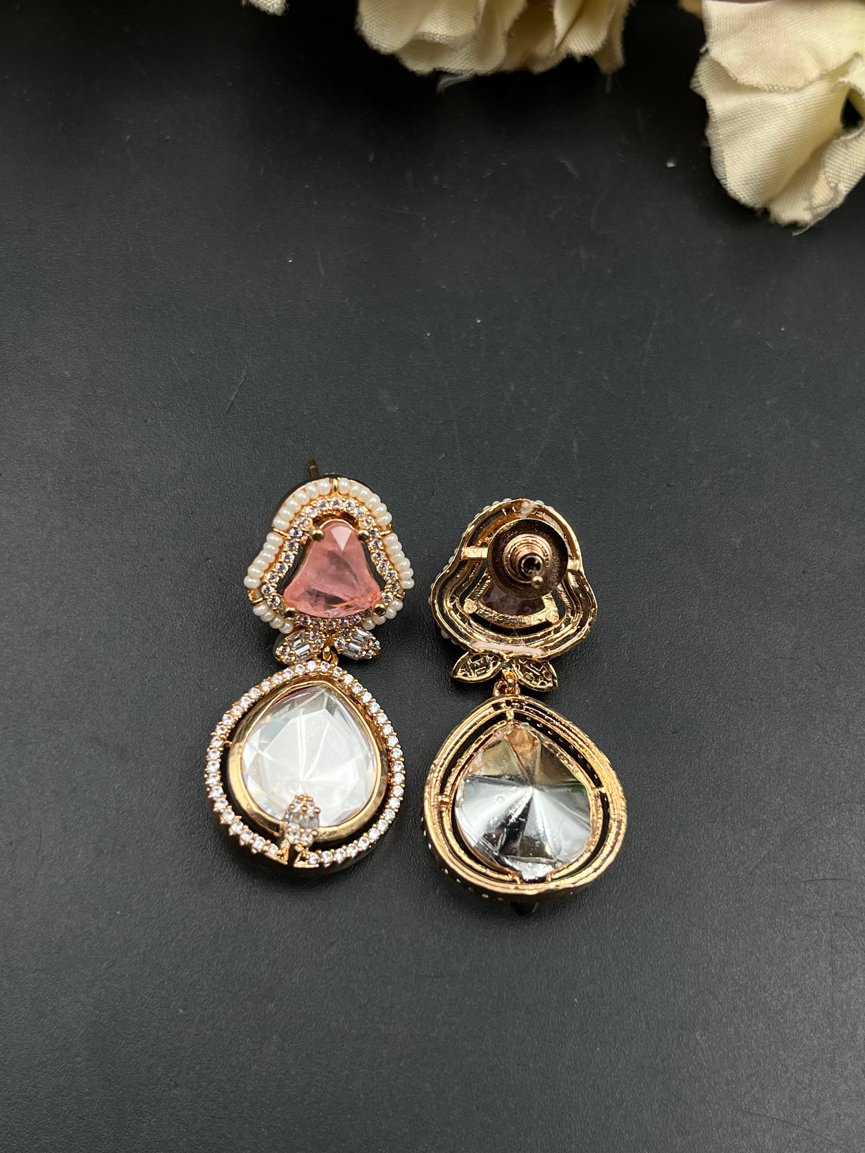 suja earring