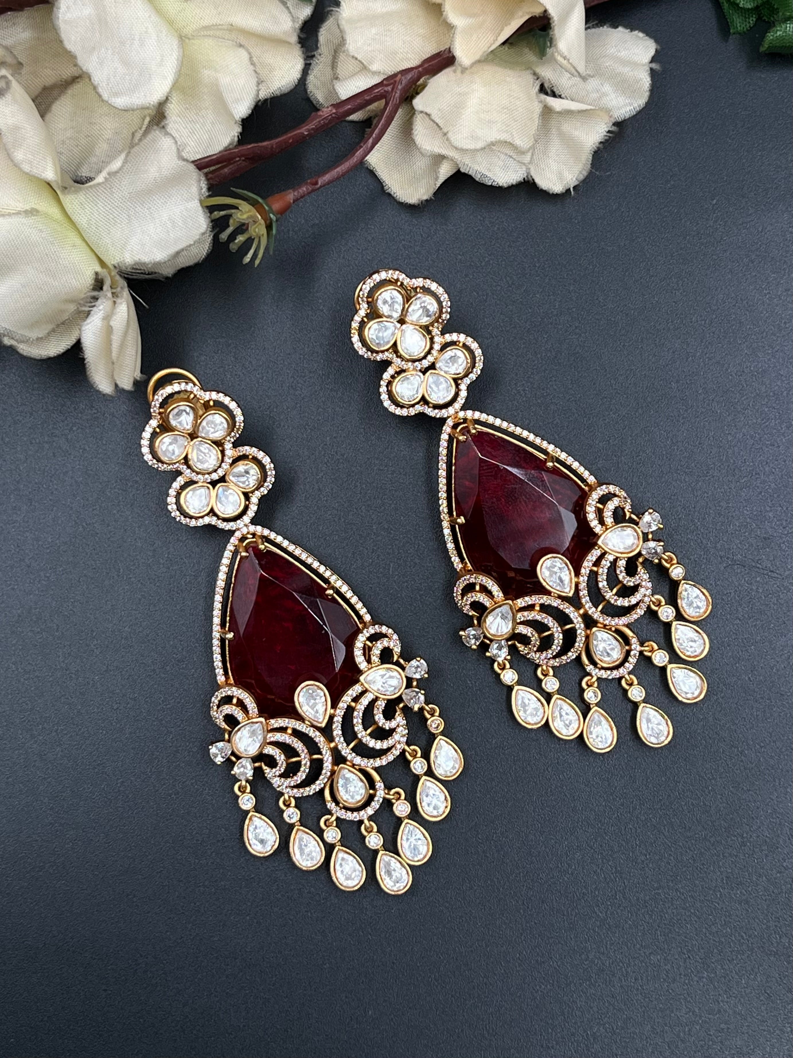 AMIRA EARRINGS