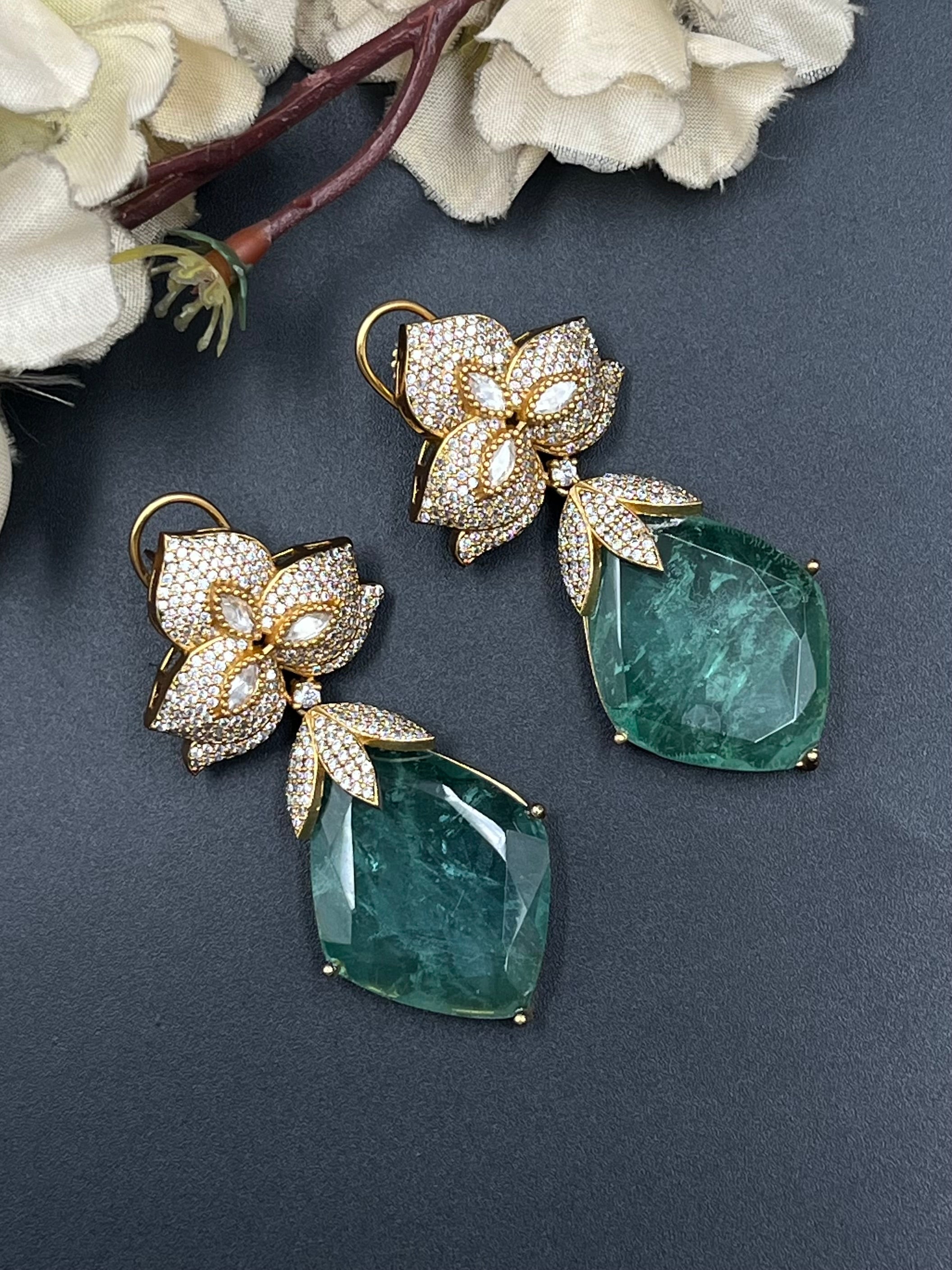 MAHI EARRINGS