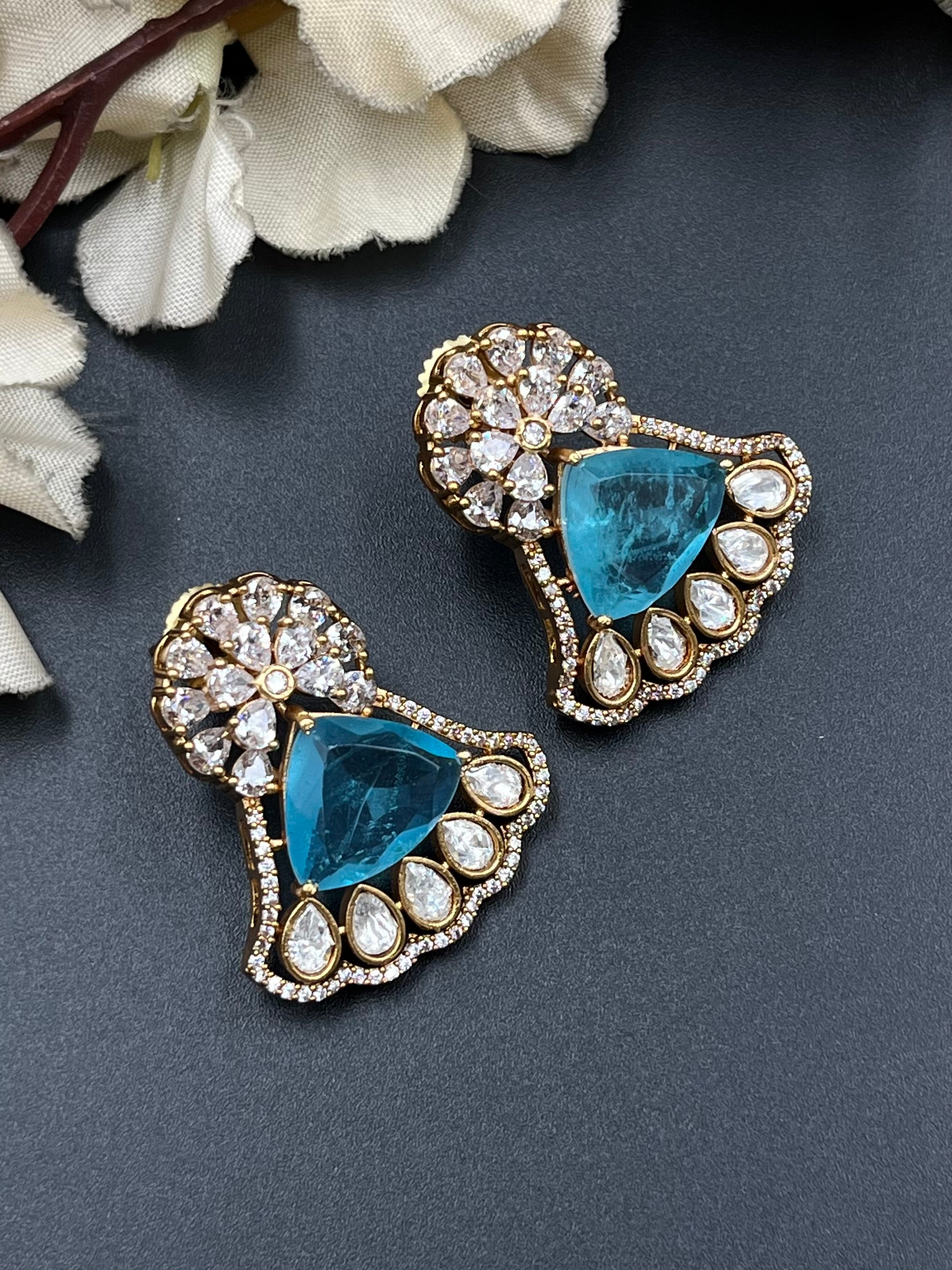 PRACHI EARRINGS