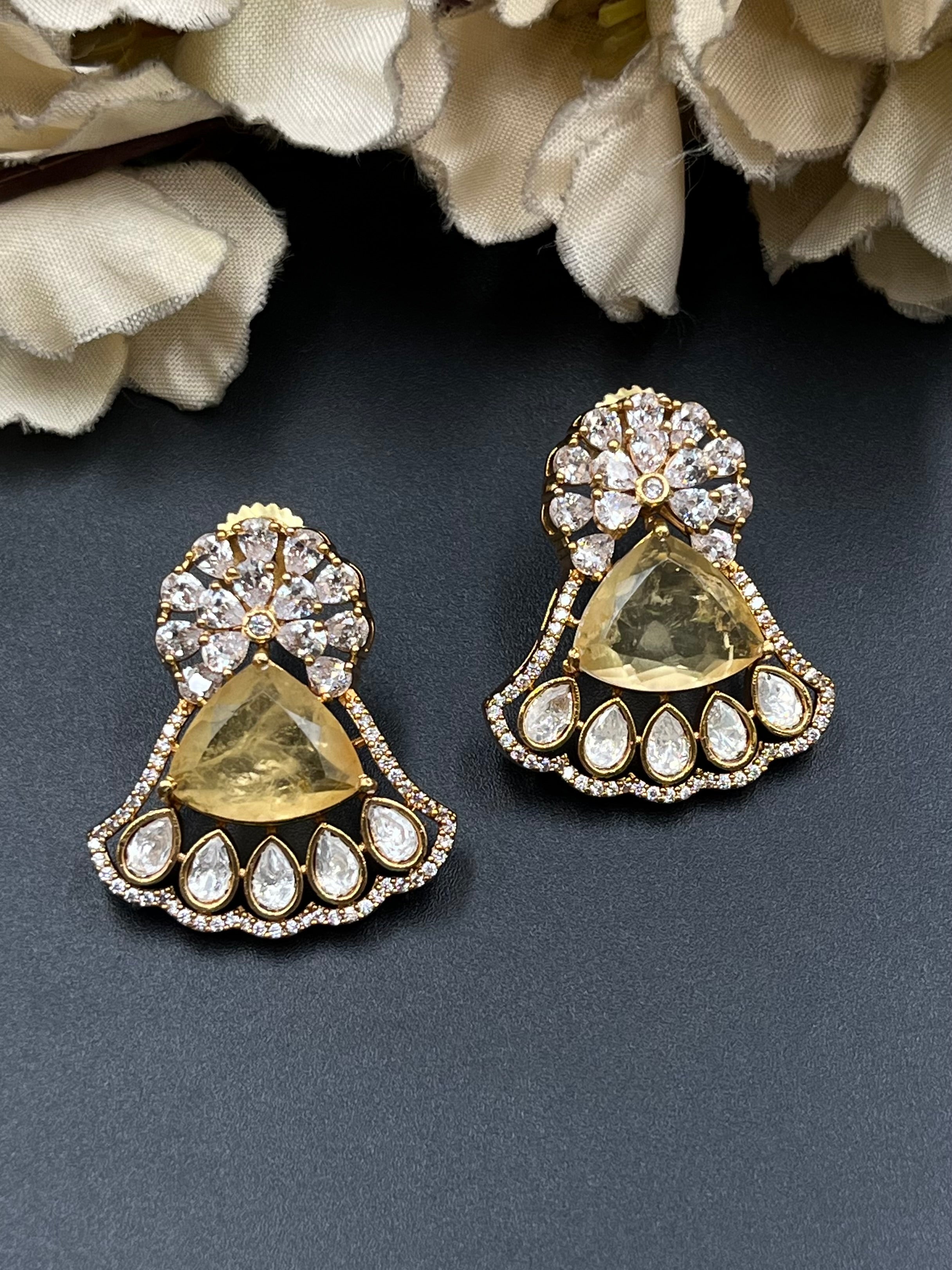 PRACHI EARRINGS