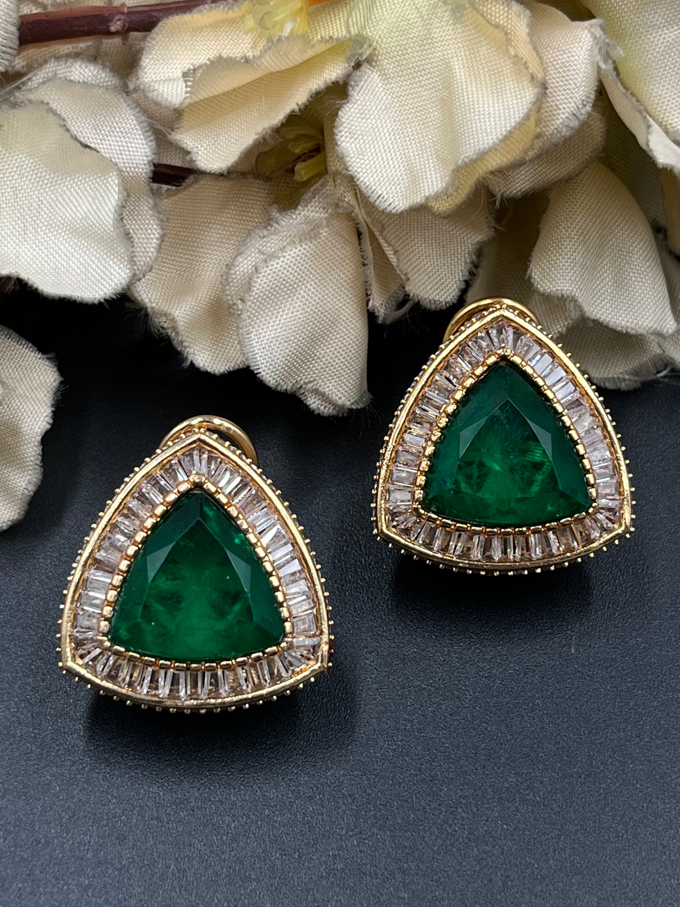 ARWA EARRINGS