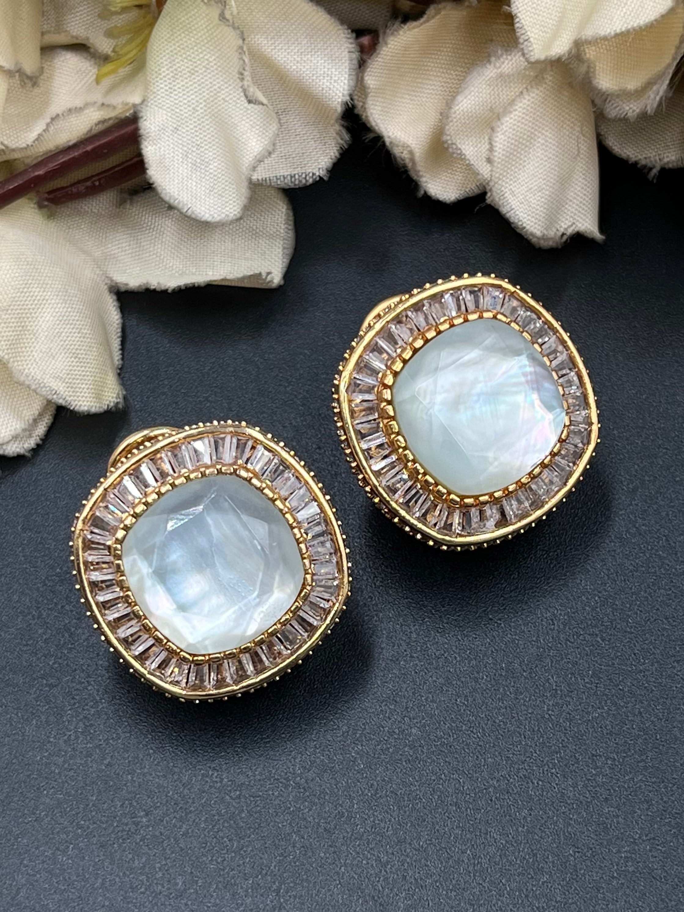 AFIFA EARRINGS