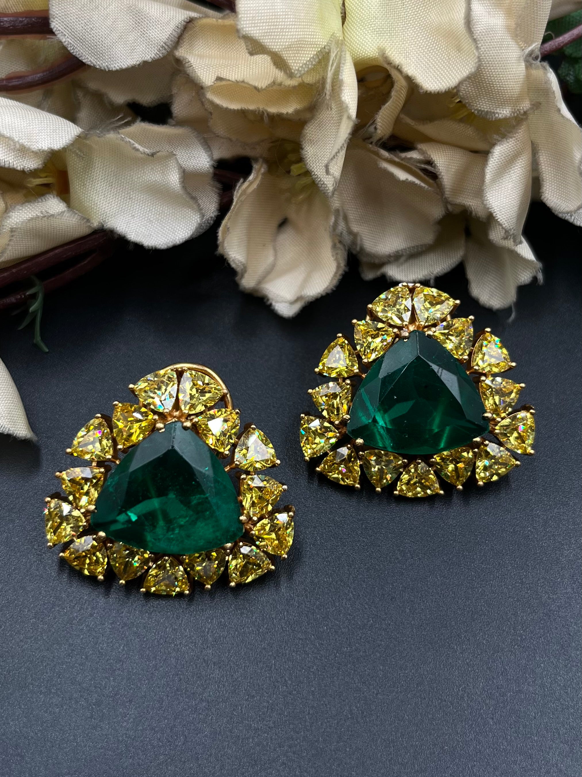 DUYGA EARRINGS