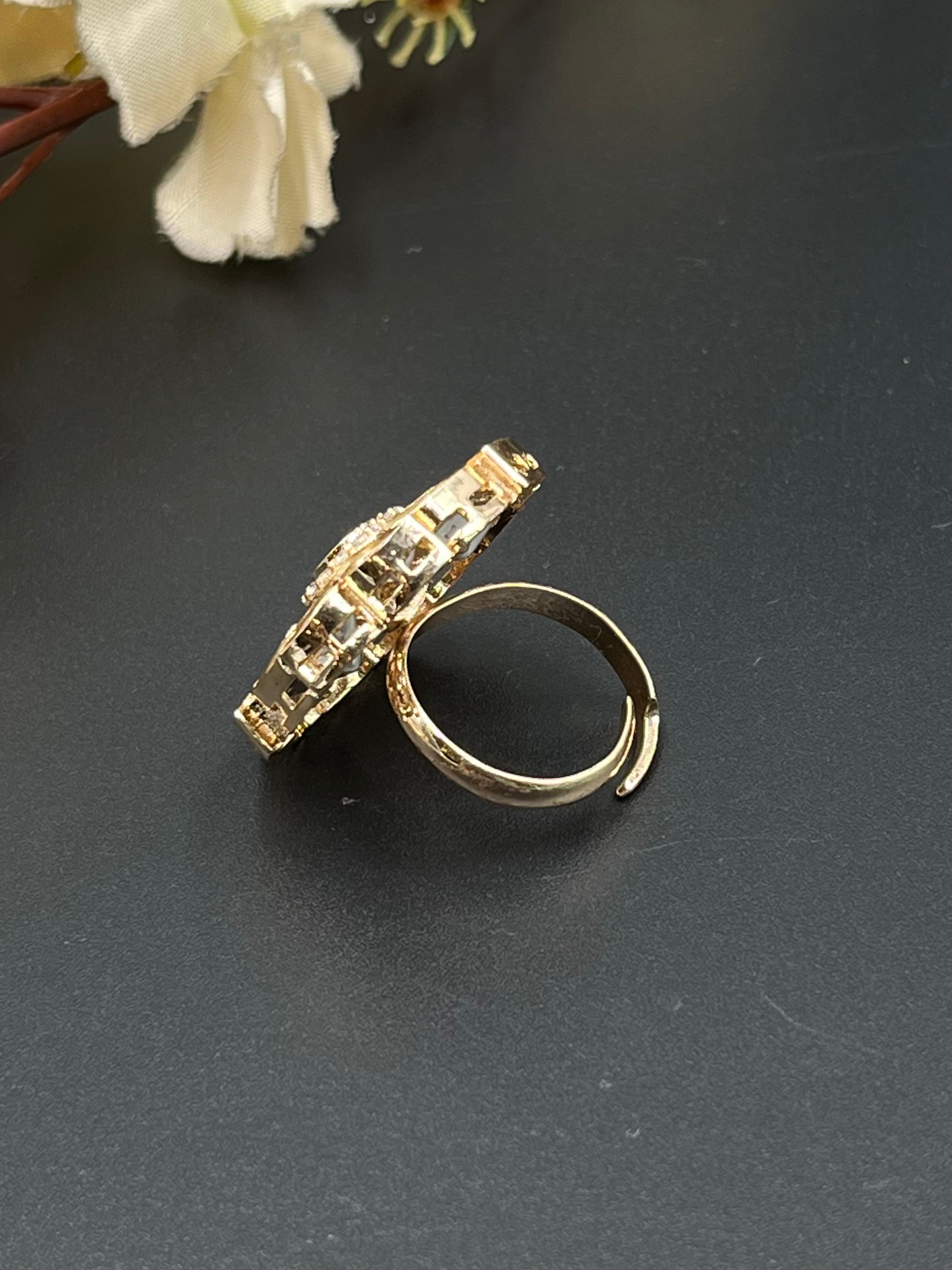 ISRA RING