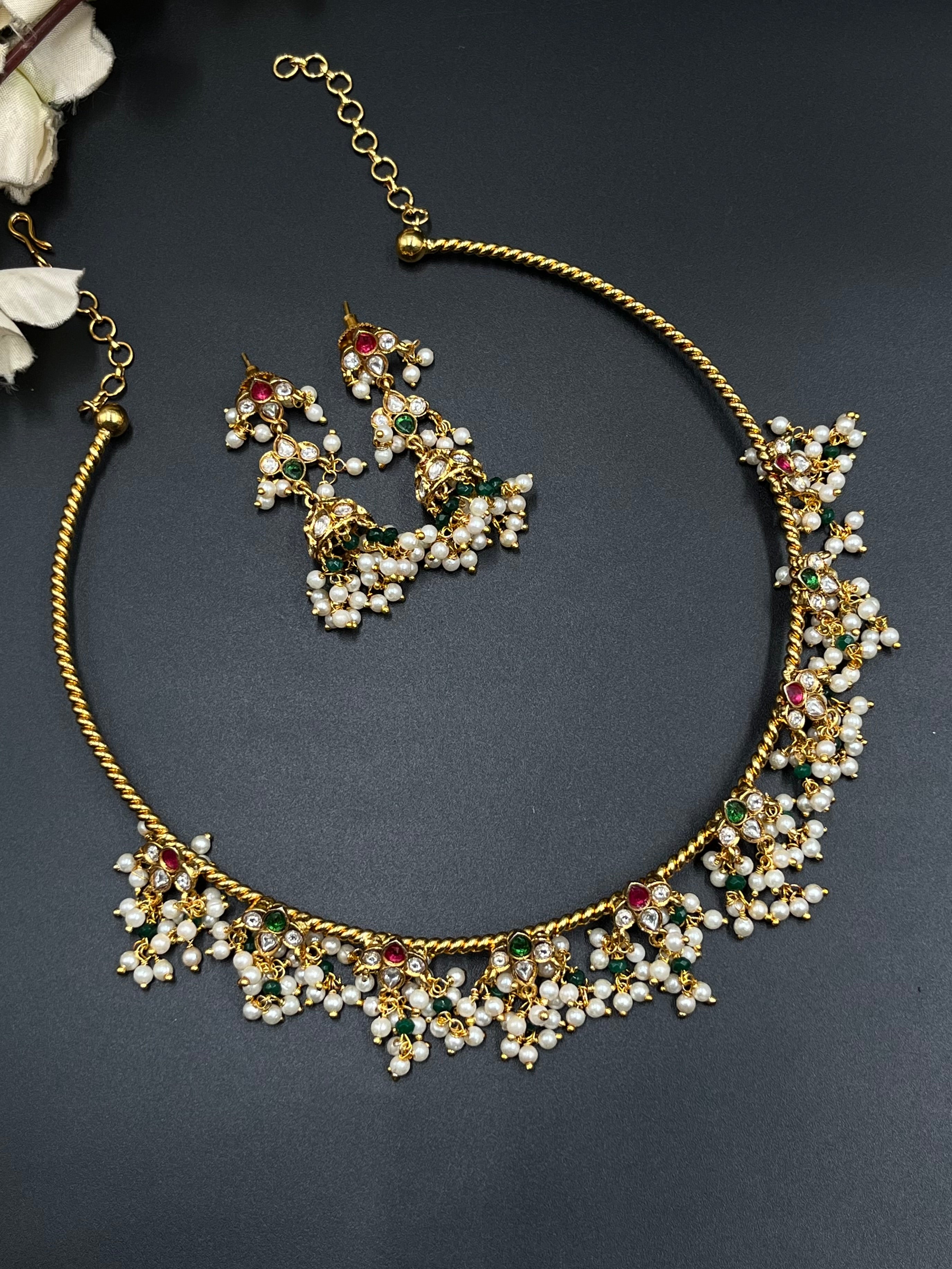NASIYA NECKLACE