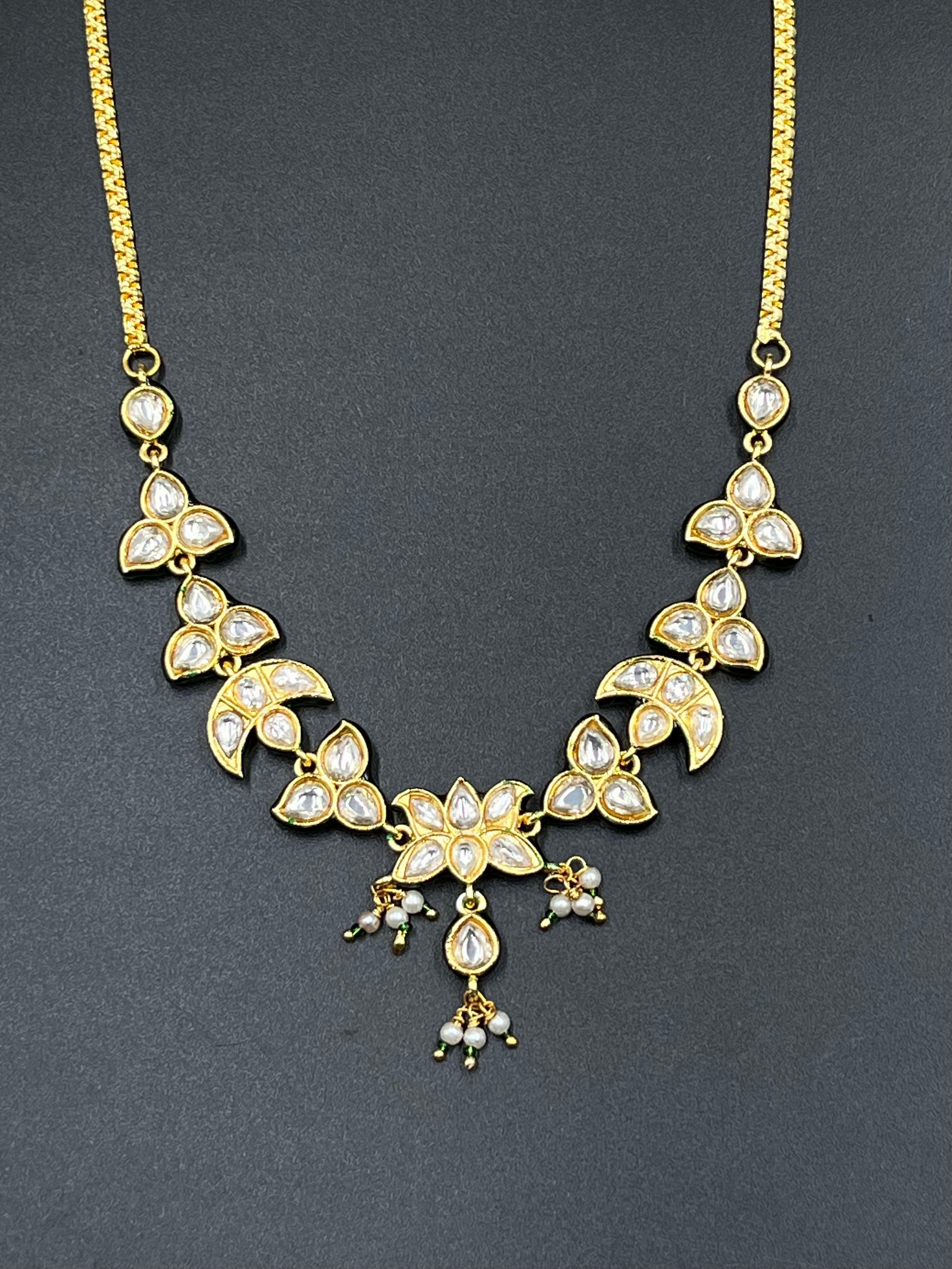 GHAZAL NECKLACE