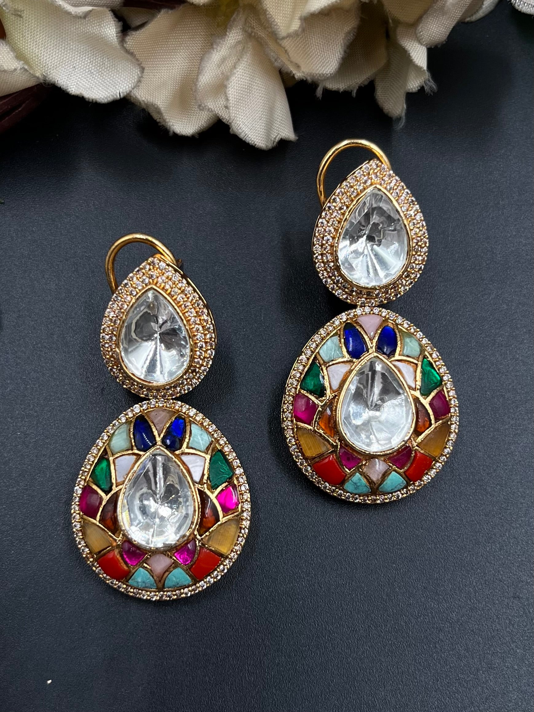 AZRA EARRING
