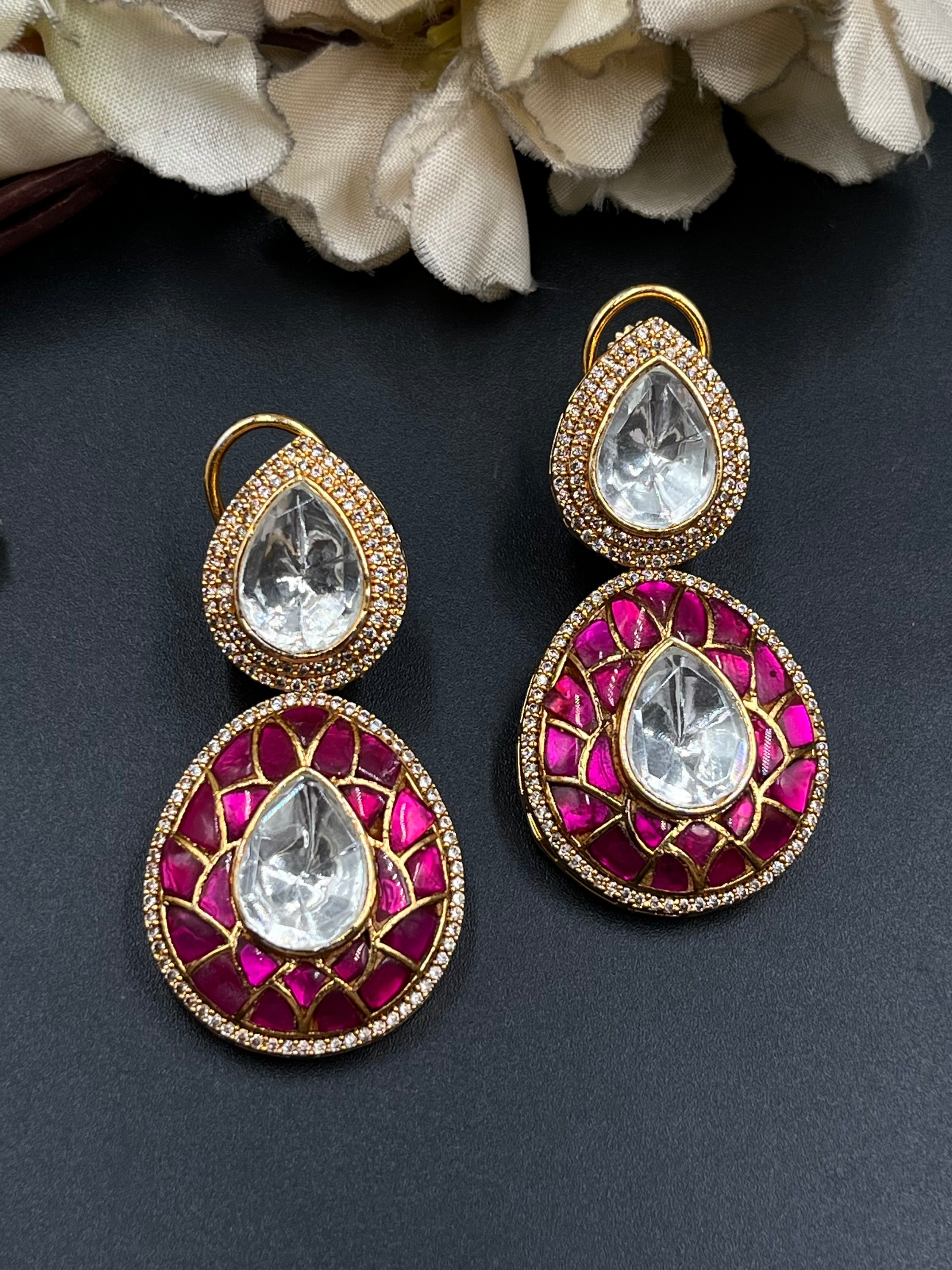 AZRA EARRING