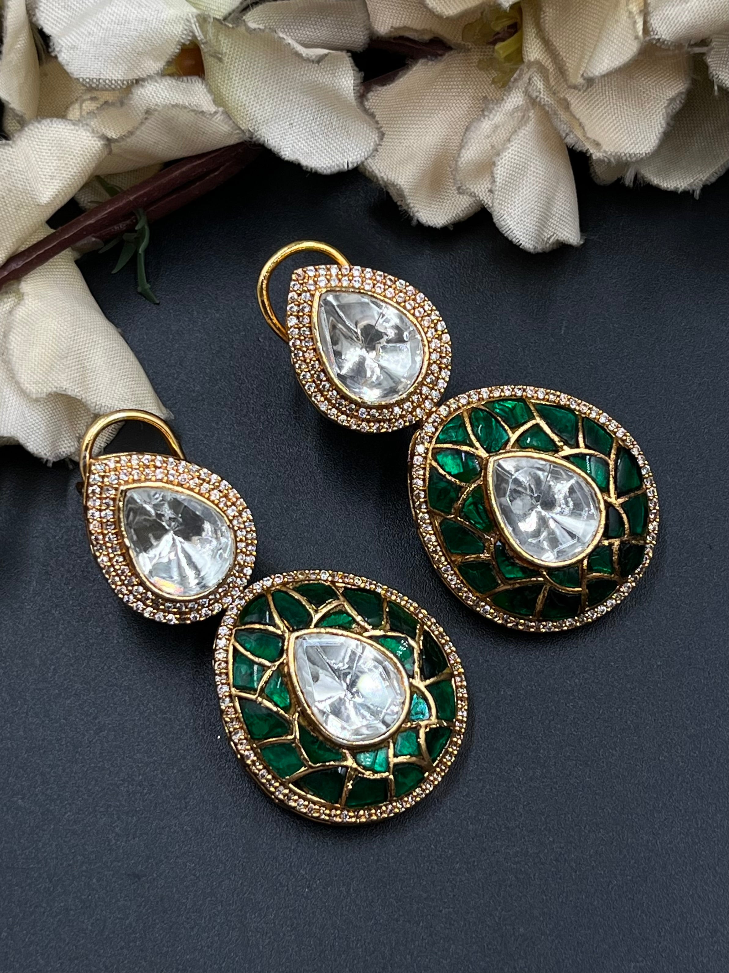 AZRA EARRING