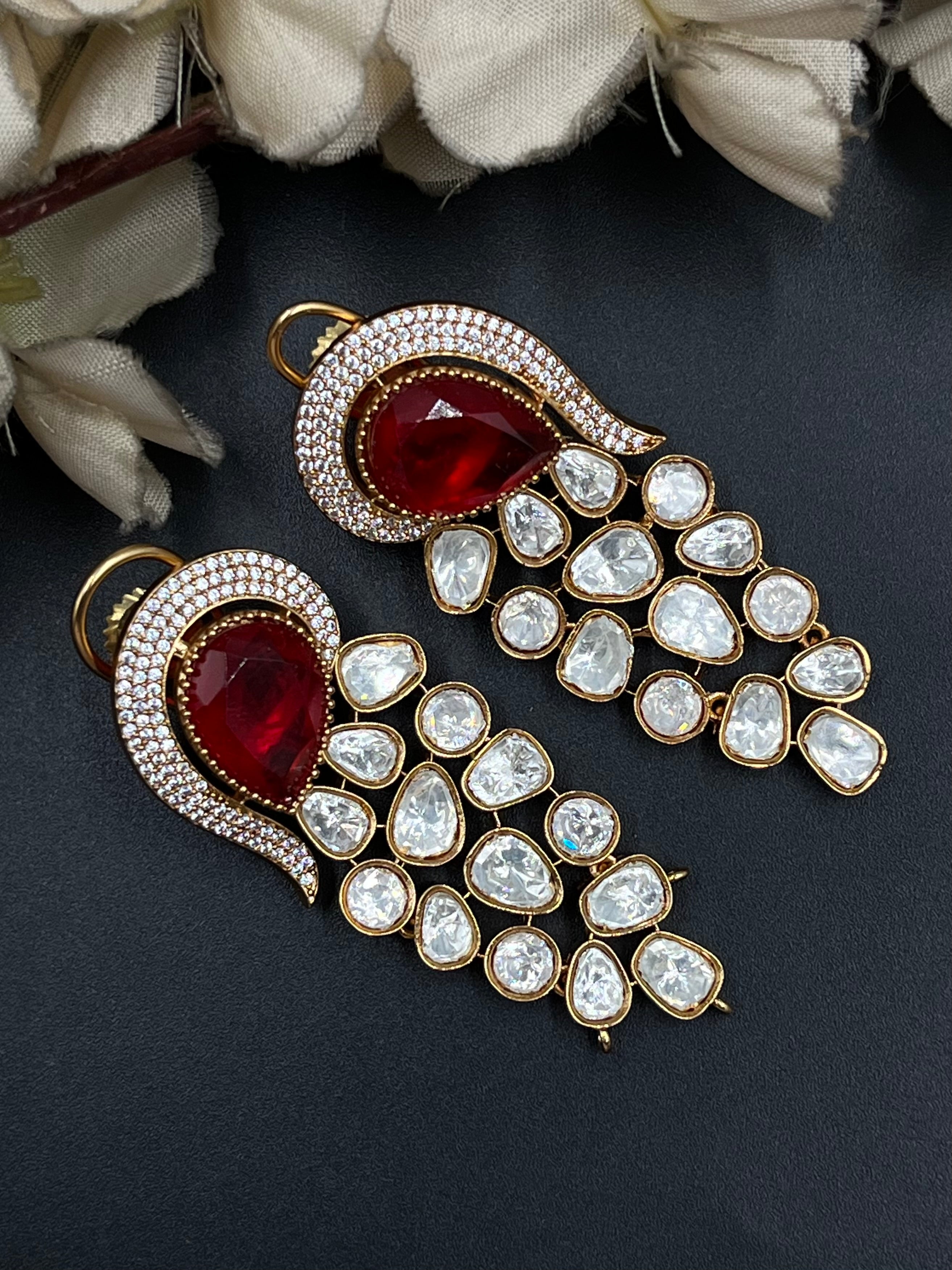 EMIRA EARRINGS