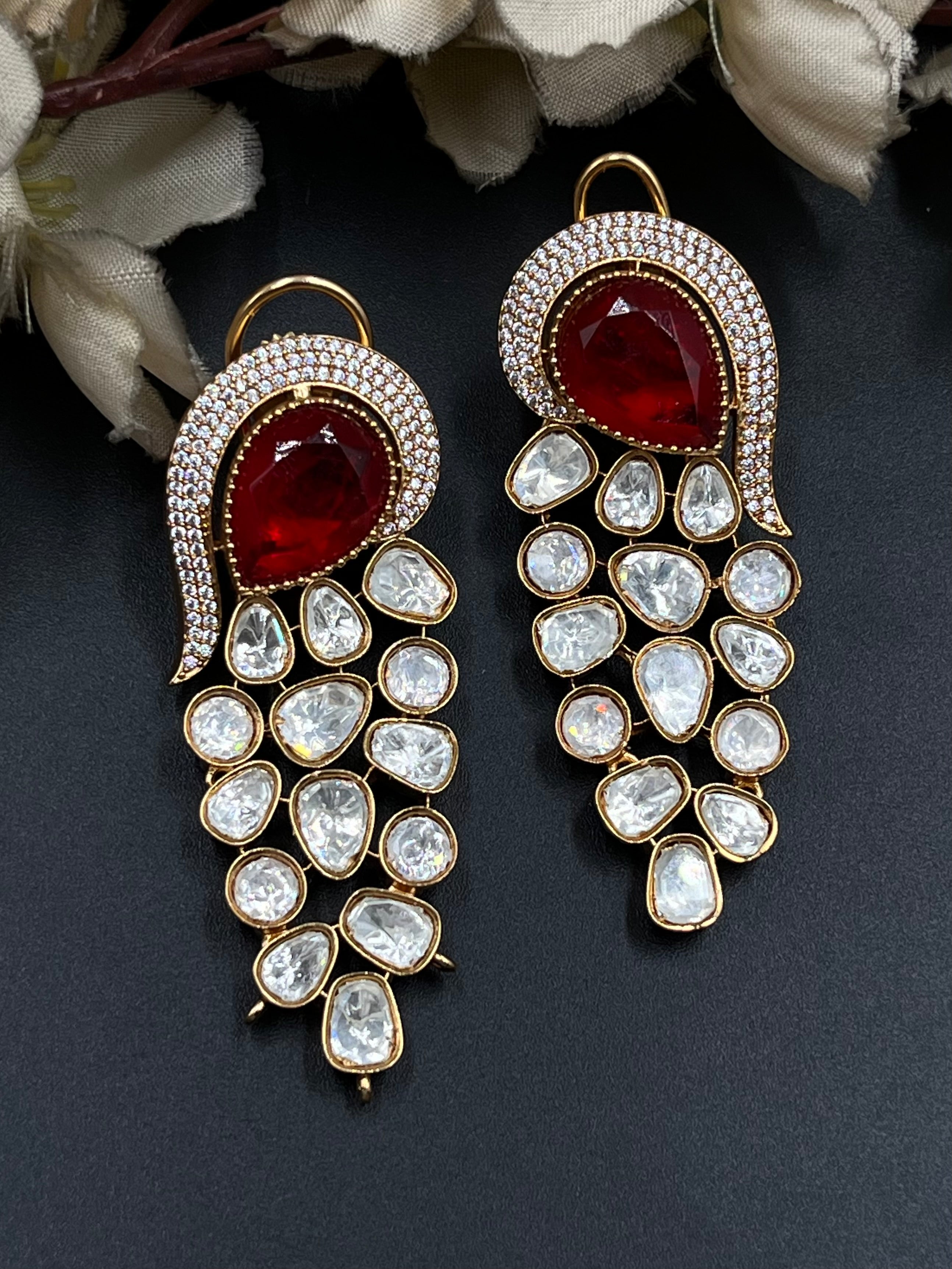 EMIRA EARRINGS