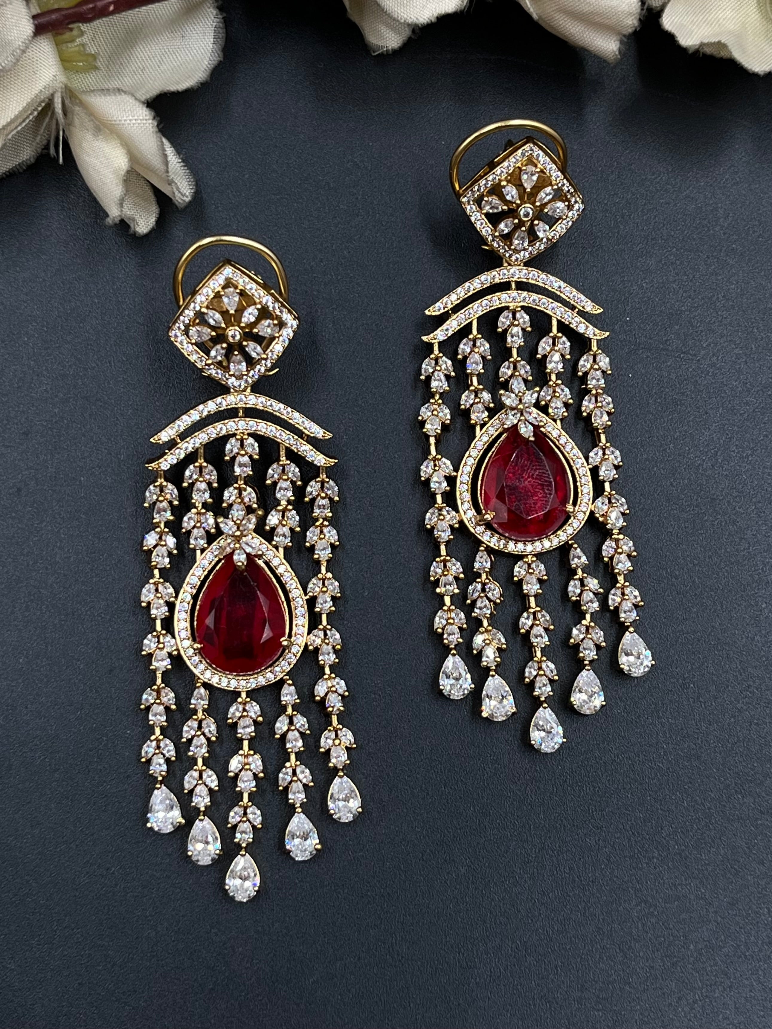 ZOHRA EARRINGS