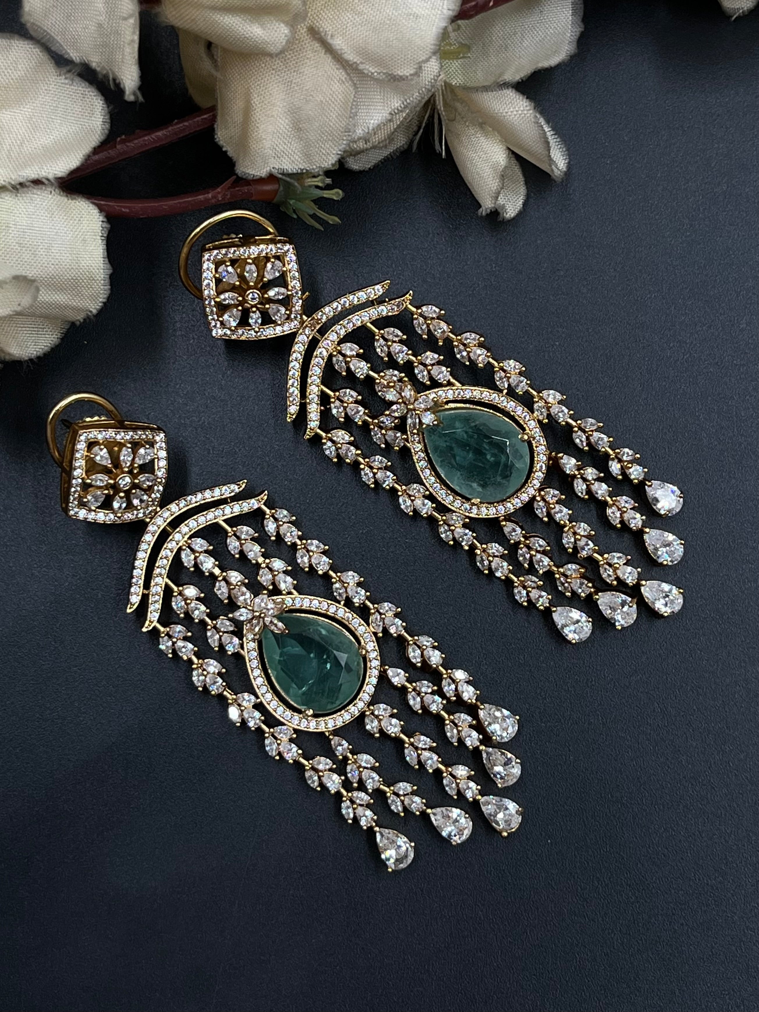 ZOHRA EARRINGS