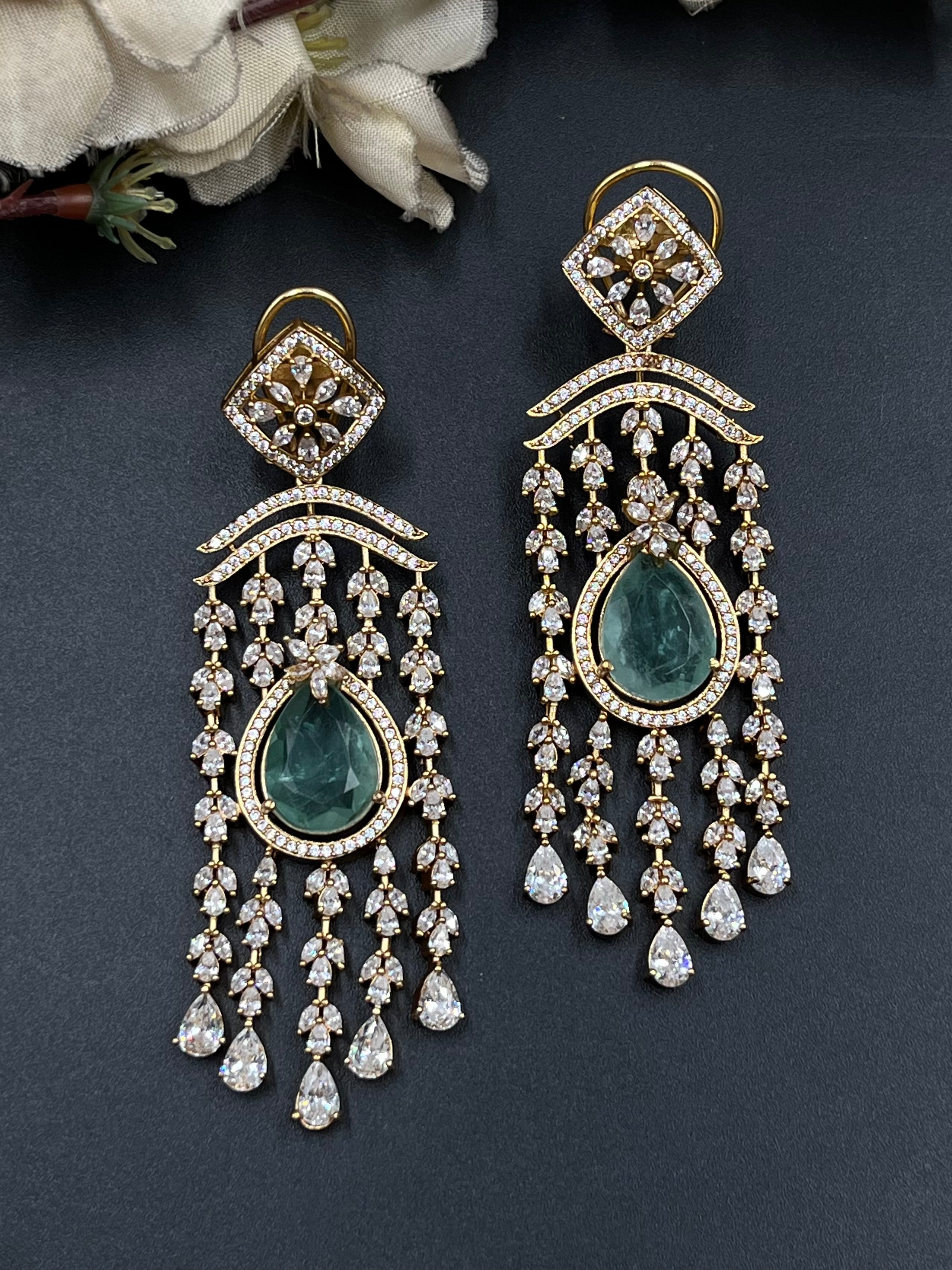 ZOHRA EARRINGS