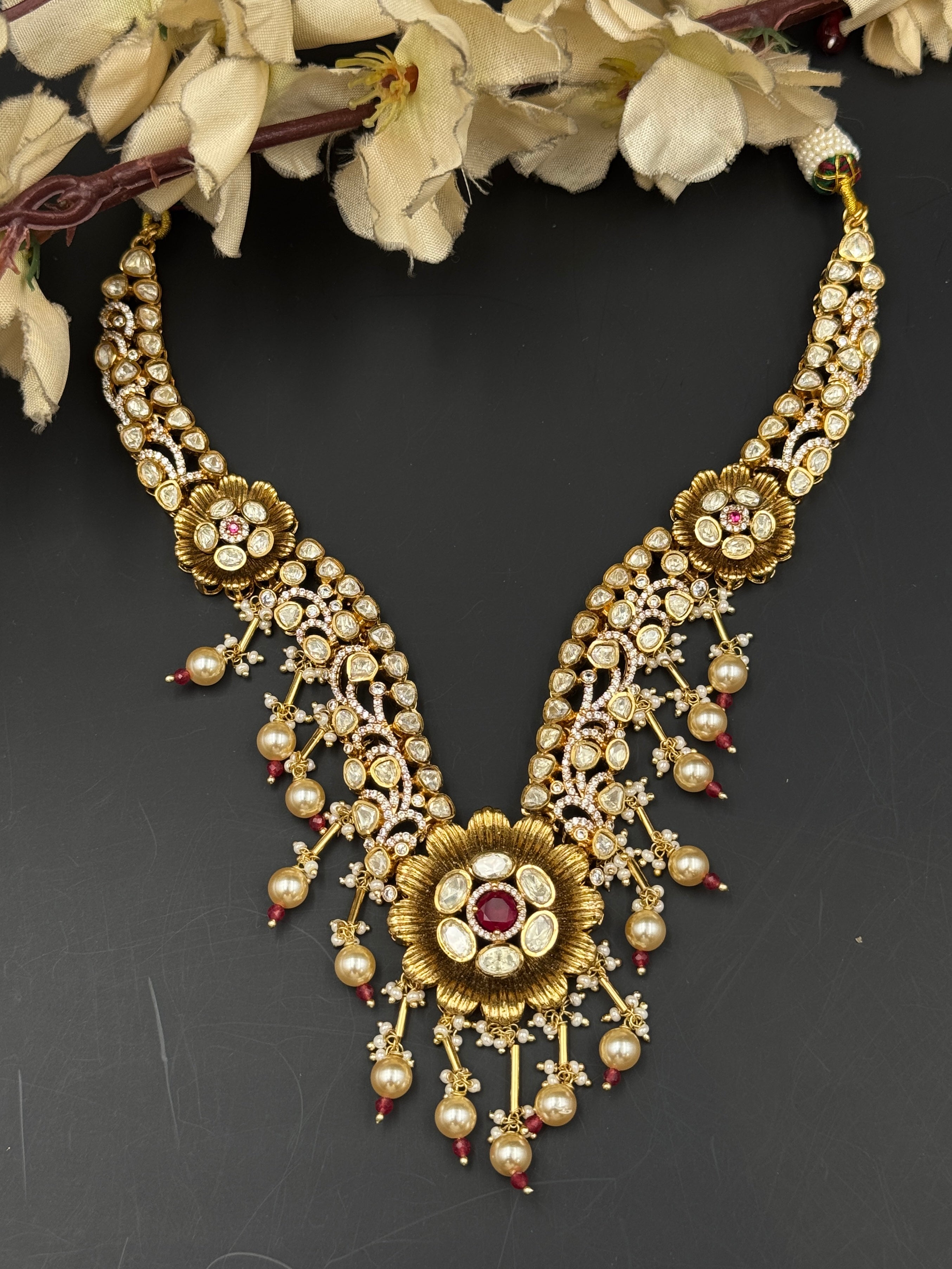 ZIVA NECKLACE
