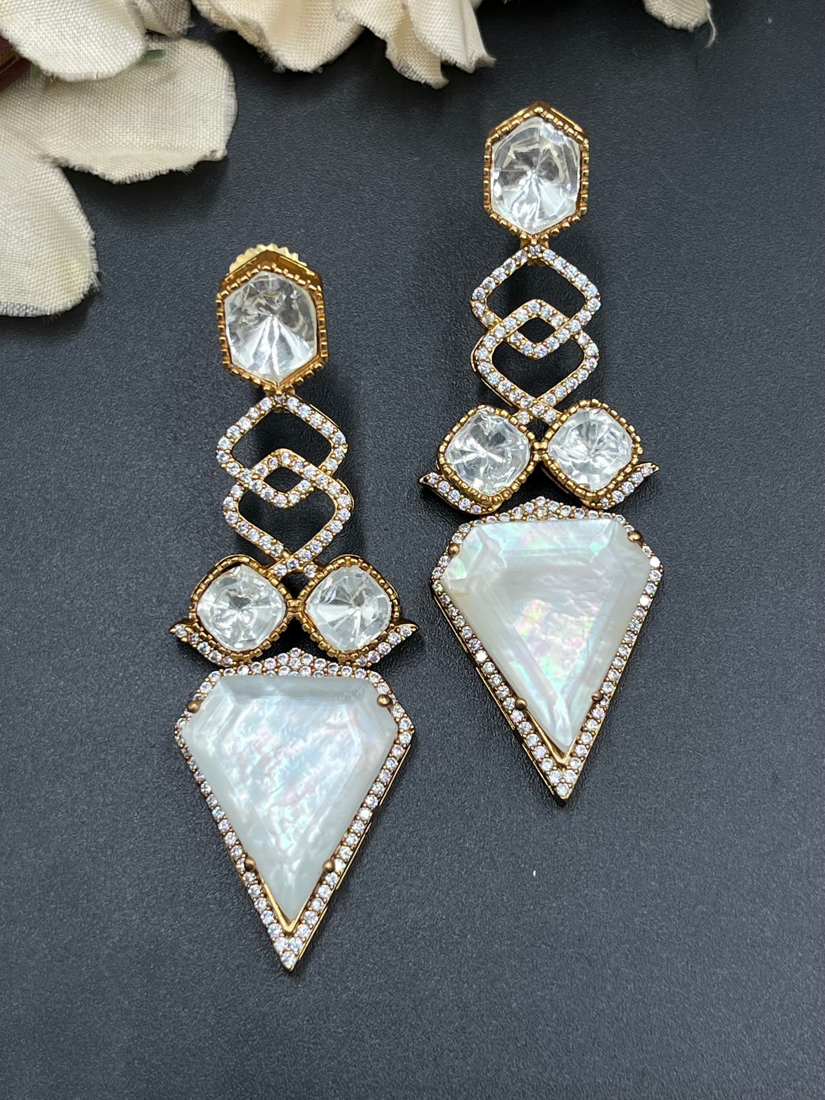 ZAHRA EARRINGS
