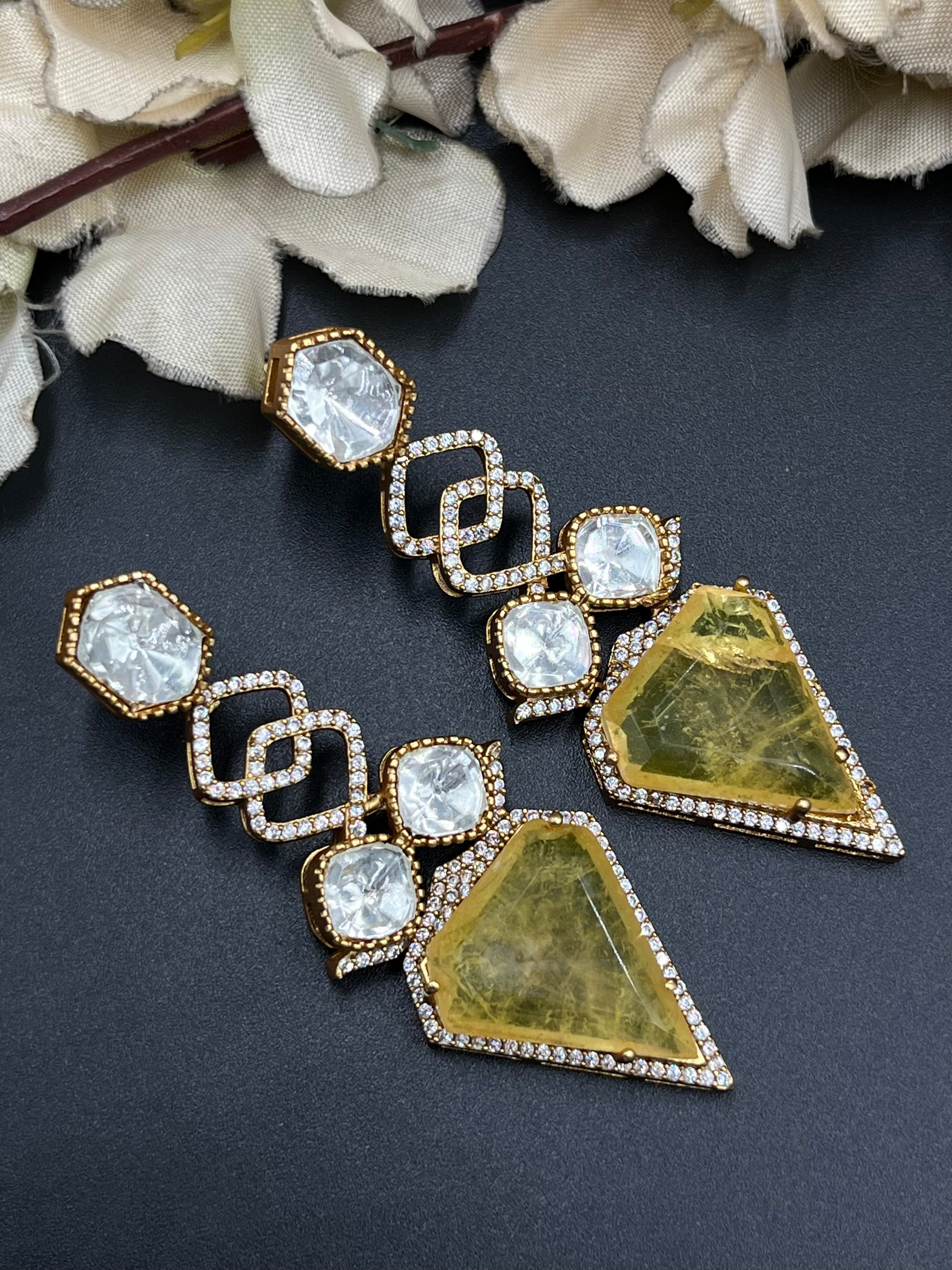 ZAHRA EARRINGS