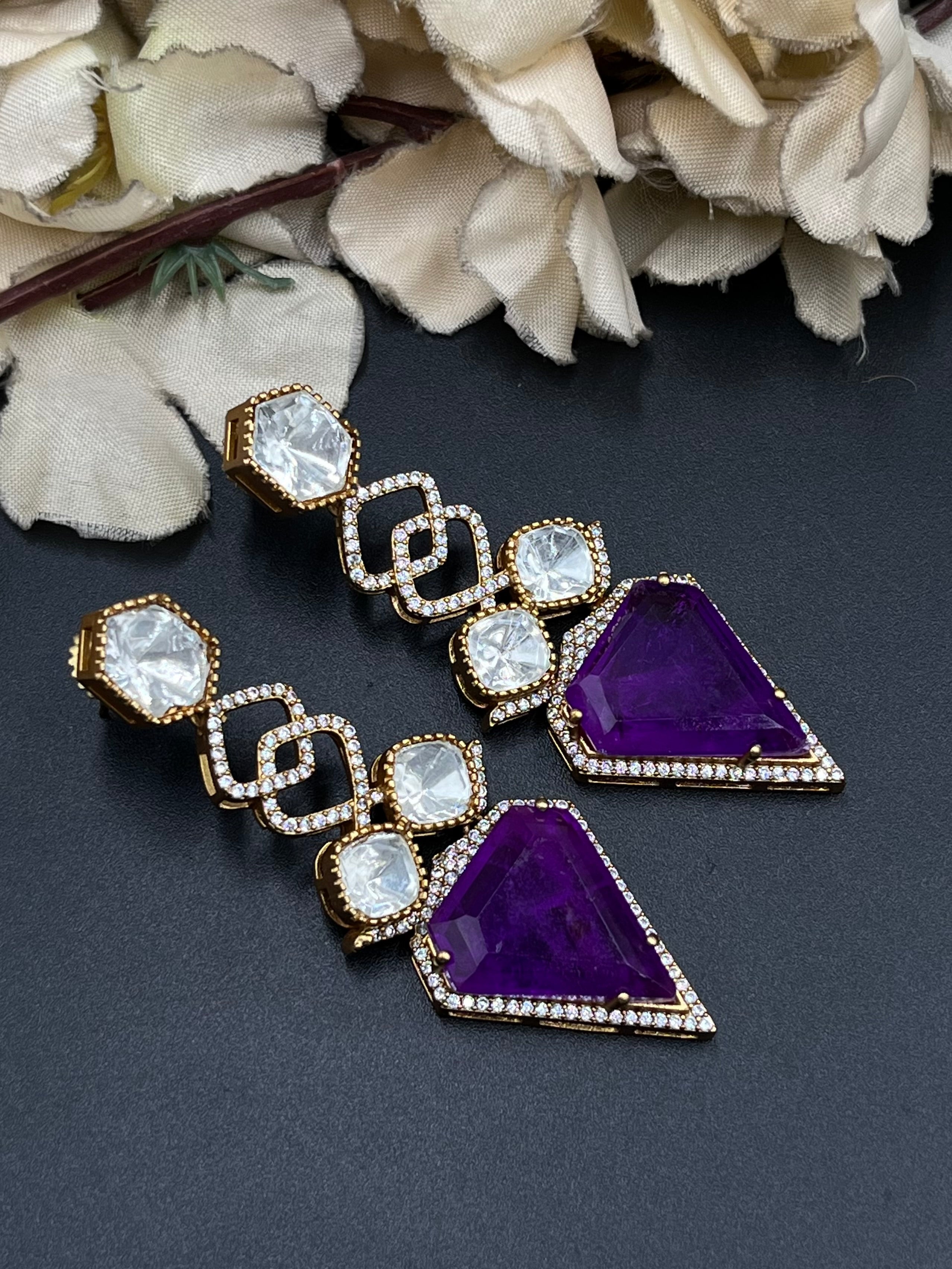 ZAHRA EARRINGS