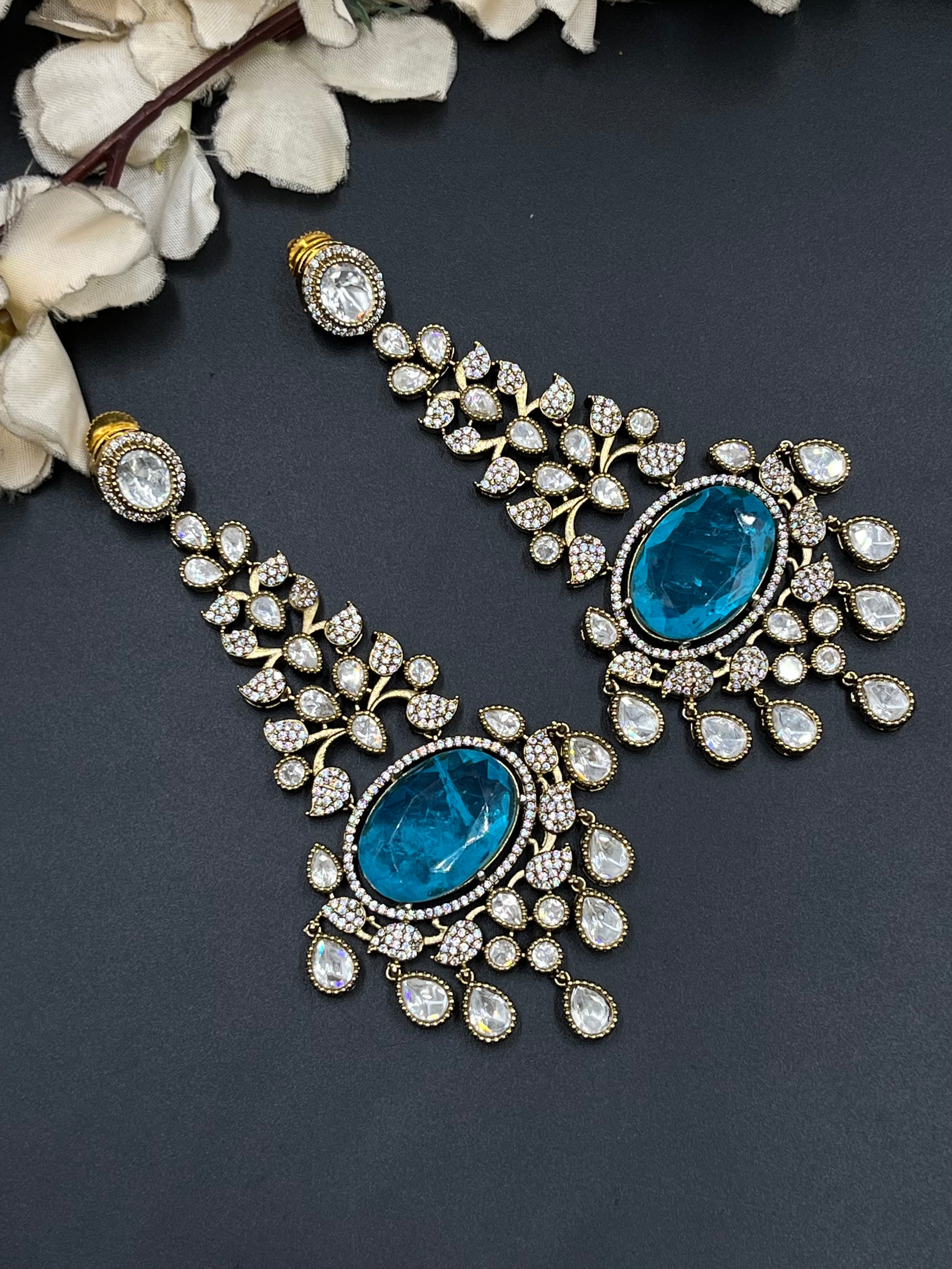 INIYA EARRINGS