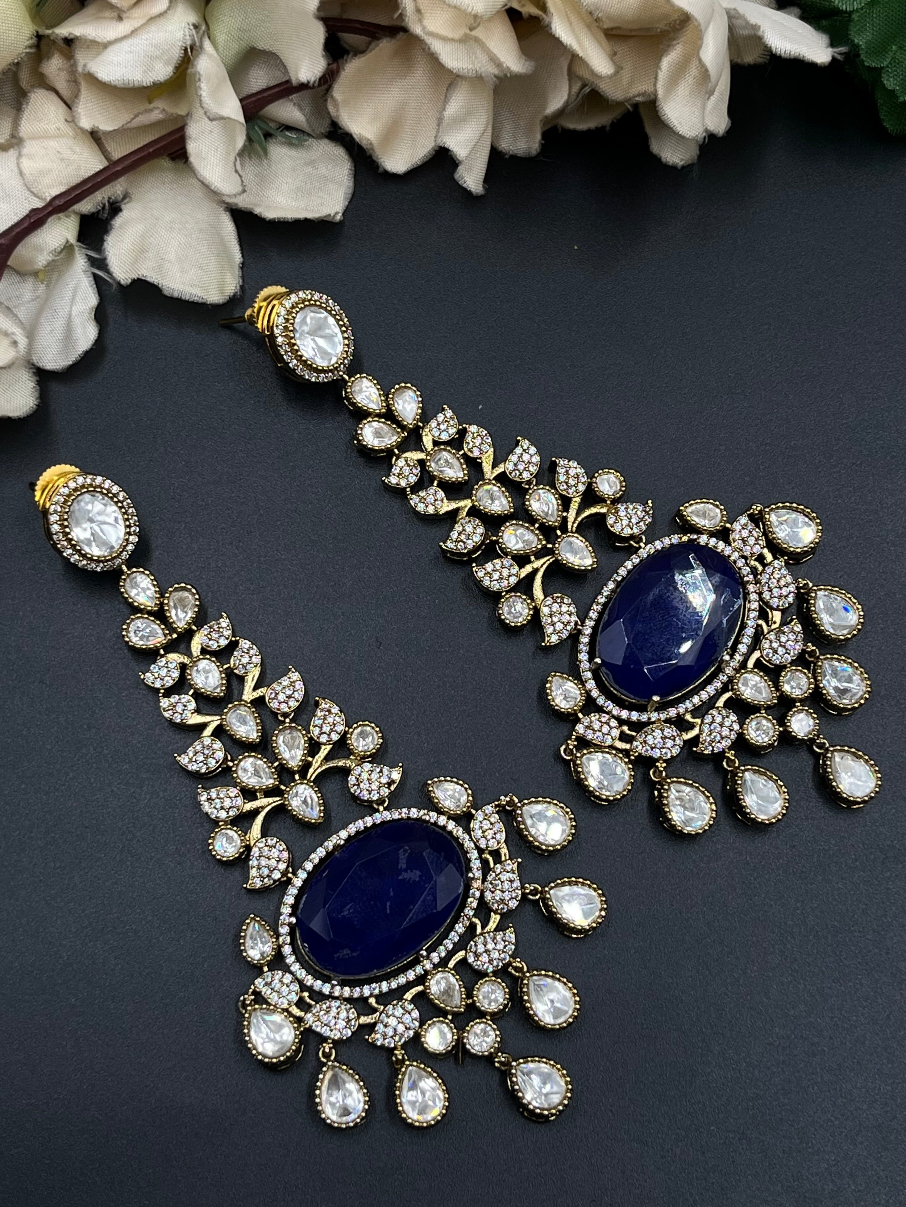 INIYA EARRINGS