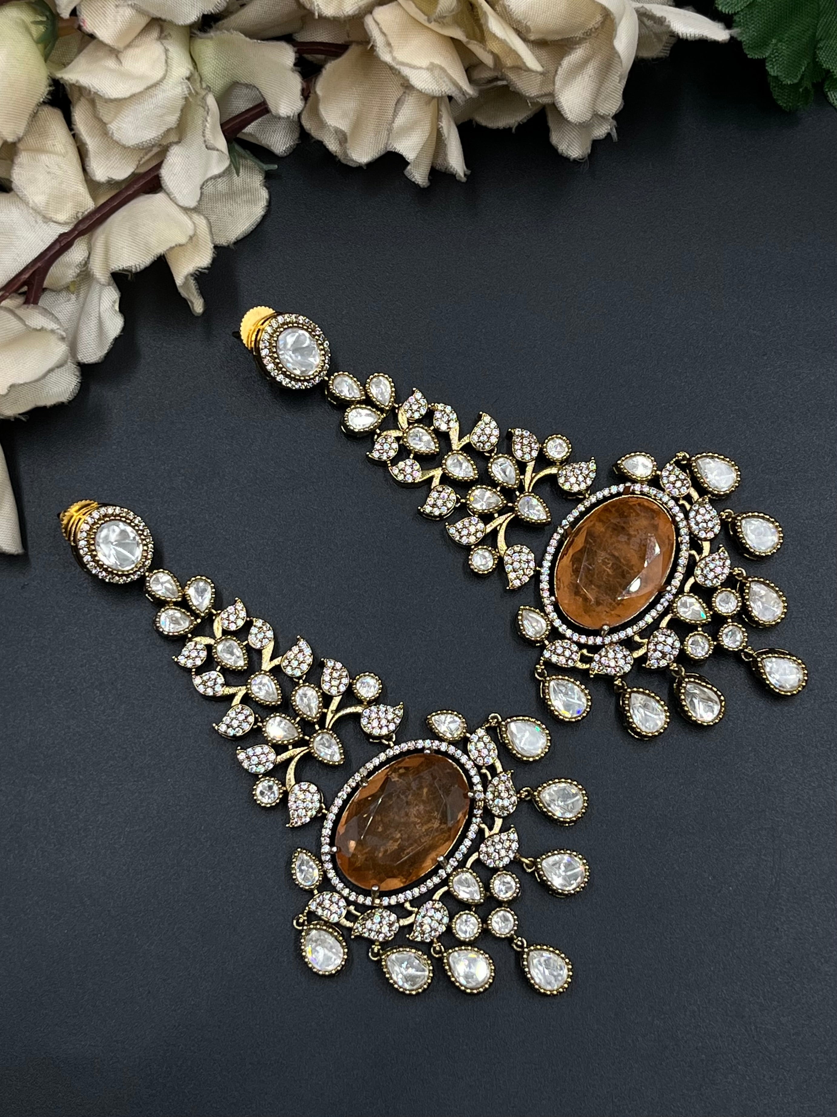 INIYA EARRINGS